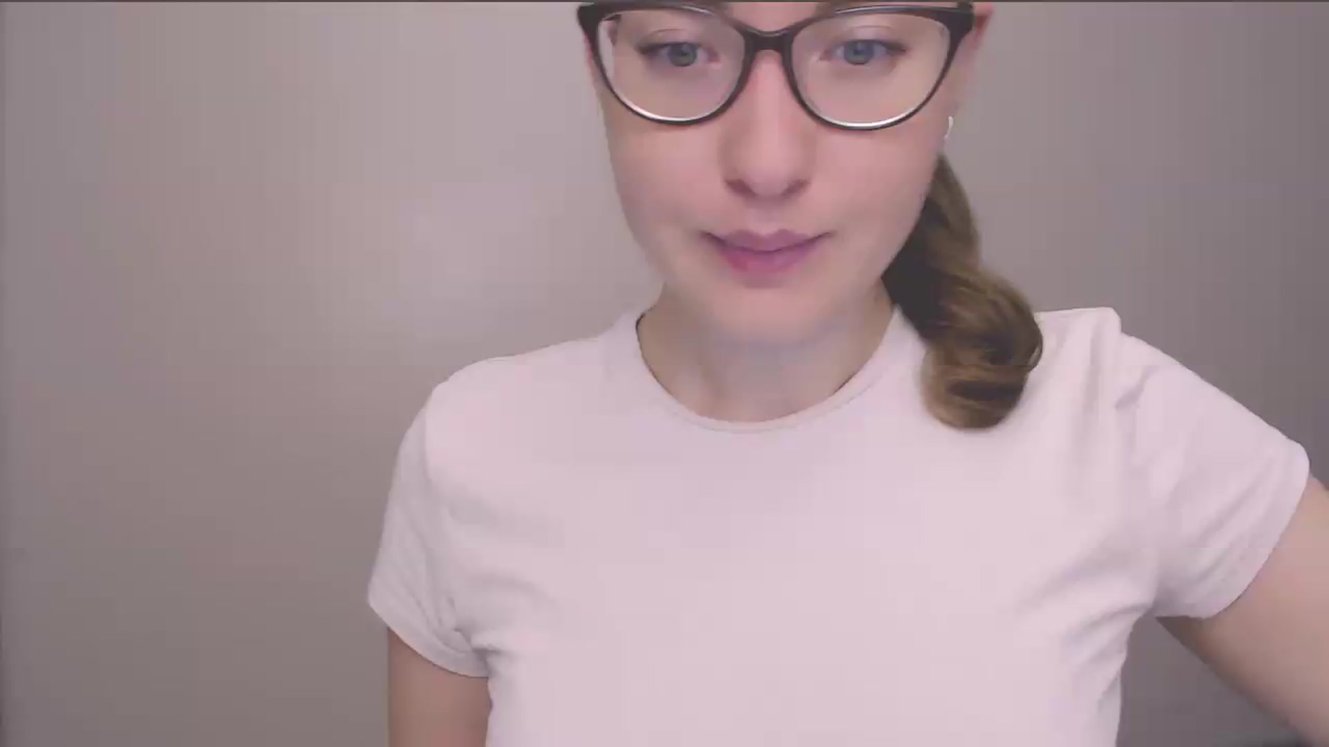 Gallery image thumbnail from HartFoxx's myfreecams stream on, 08/25/2026, 23:41 image 1 of 20
