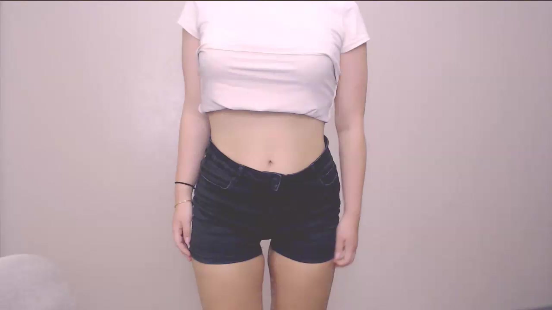 Gallery image thumbnail from HartFoxx's myfreecams stream on, 08/25/2026, 23:41 image 11 of 20