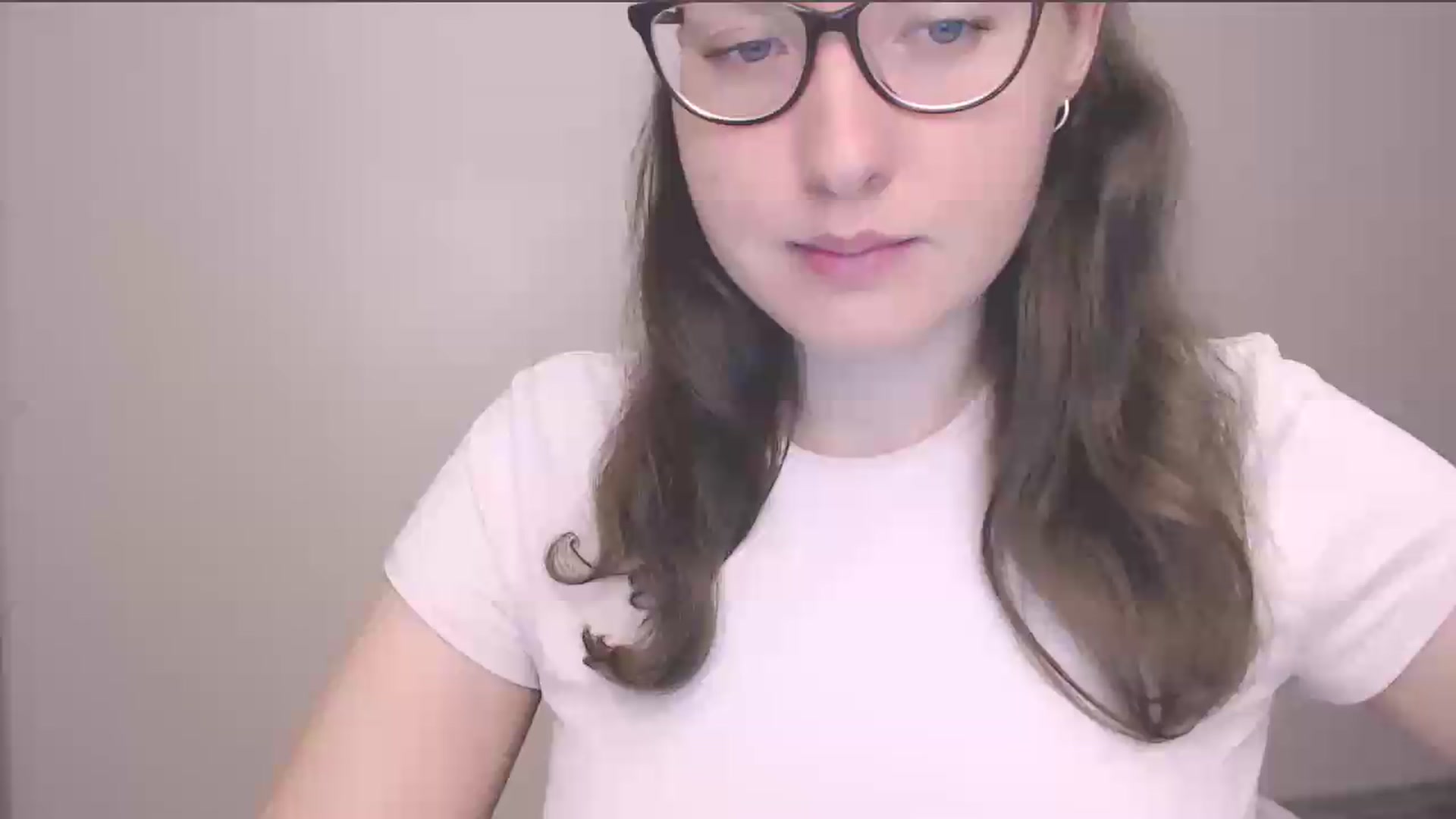 Gallery image thumbnail from HartFoxx's myfreecams stream on, 08/28/2026, 20:02 image 17 of 20