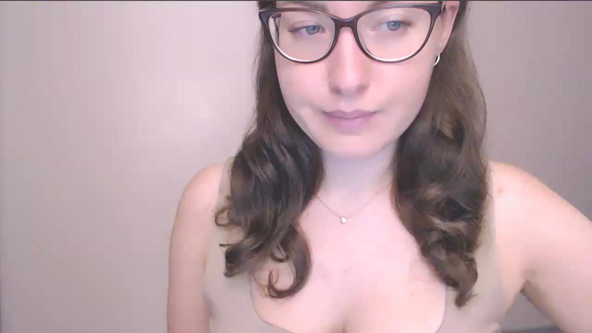 Gallery image thumbnail from HartFoxx's myfreecams stream on, 08/29/2026, 22:14 image 1 of 20