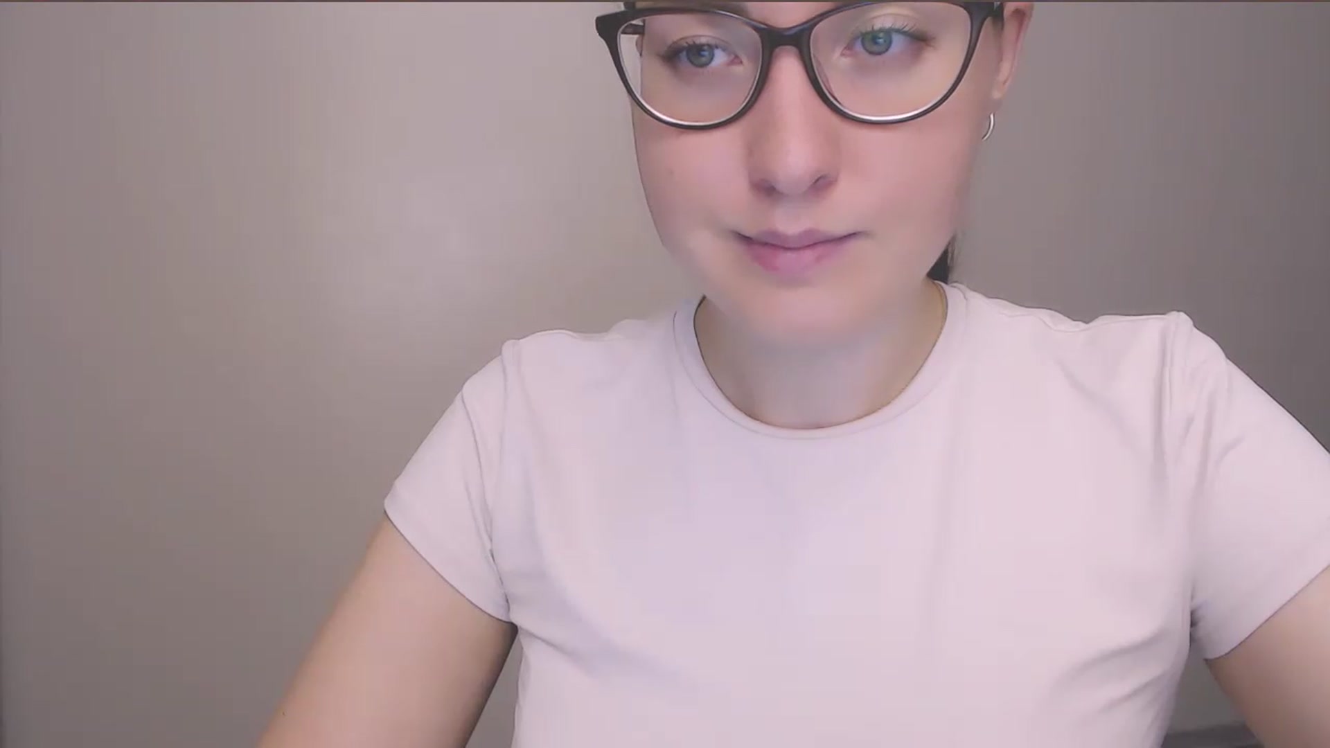 Gallery image thumbnail from HartFoxx's myfreecams stream on, 08/30/2026, 23:13 image 3 of 20