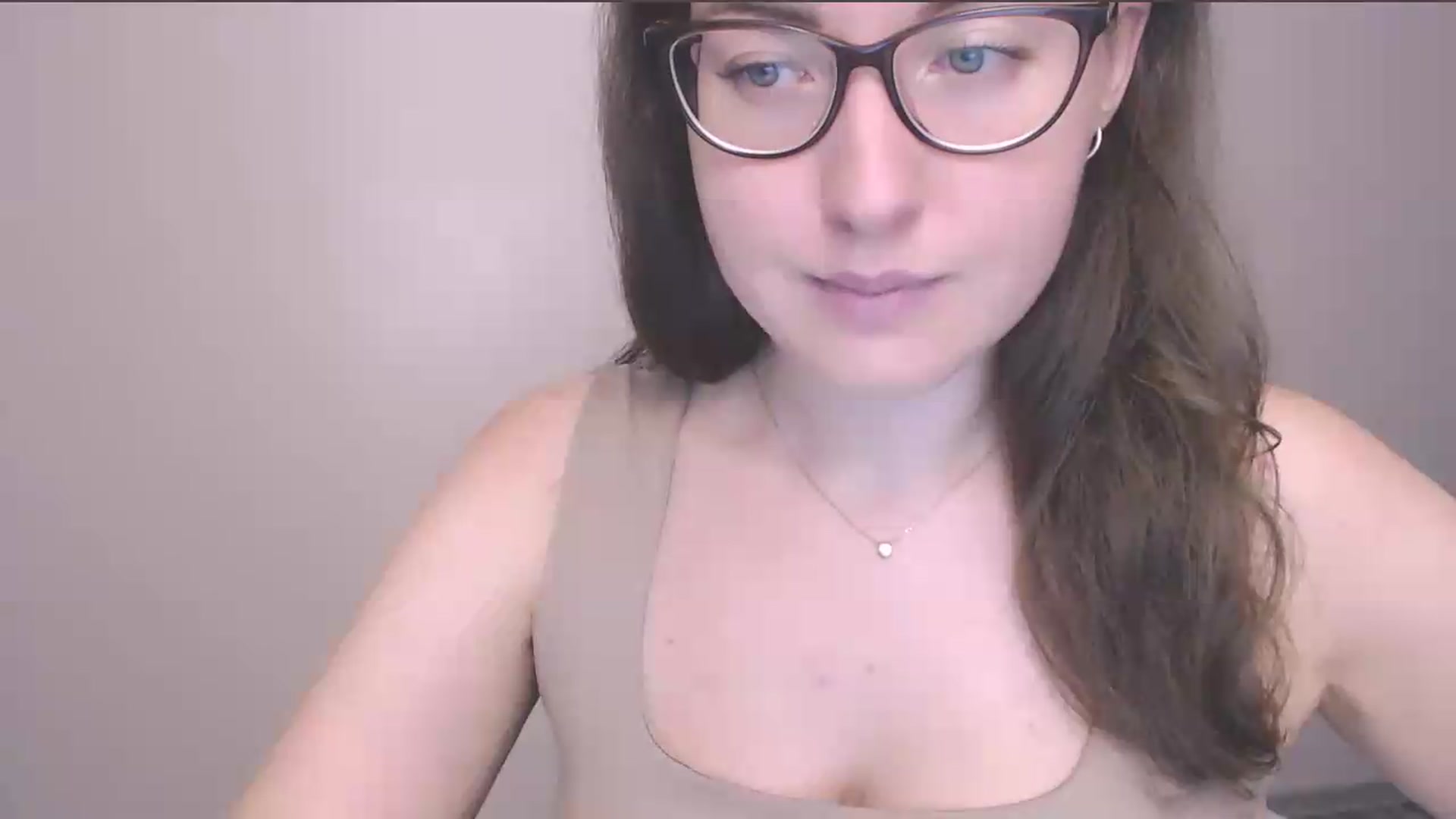 Gallery image thumbnail from HartFoxx's myfreecams stream on, 08/31/2026, 17:00 image 17 of 20