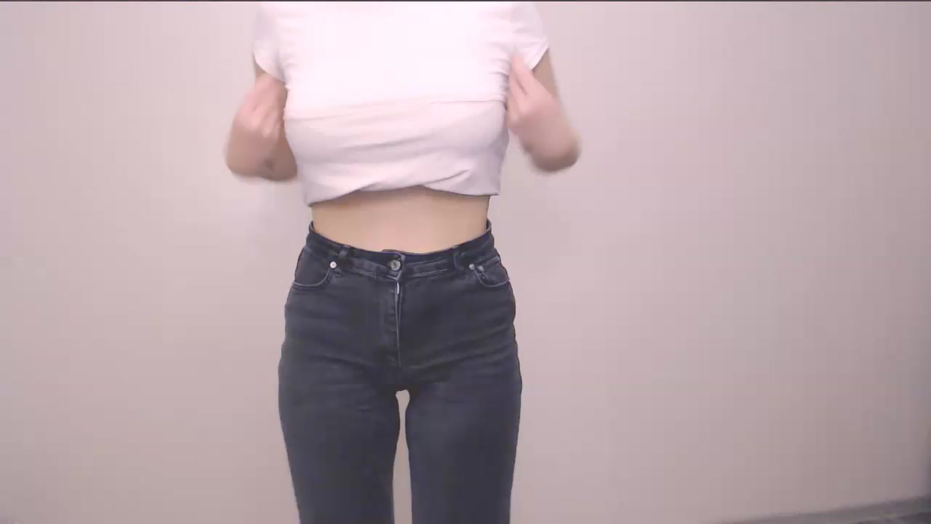 Gallery image thumbnail from HartFoxx's myfreecams stream on, 09/07/2026, 23:37 image 16 of 20