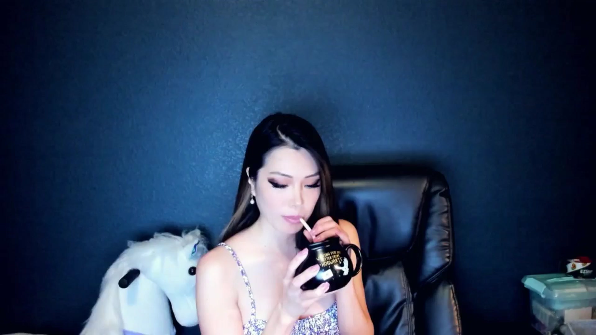 Gallery image thumbnail from Haru_'s myfreecams stream on, 05/02/2025, 05:55 image 1 of 20