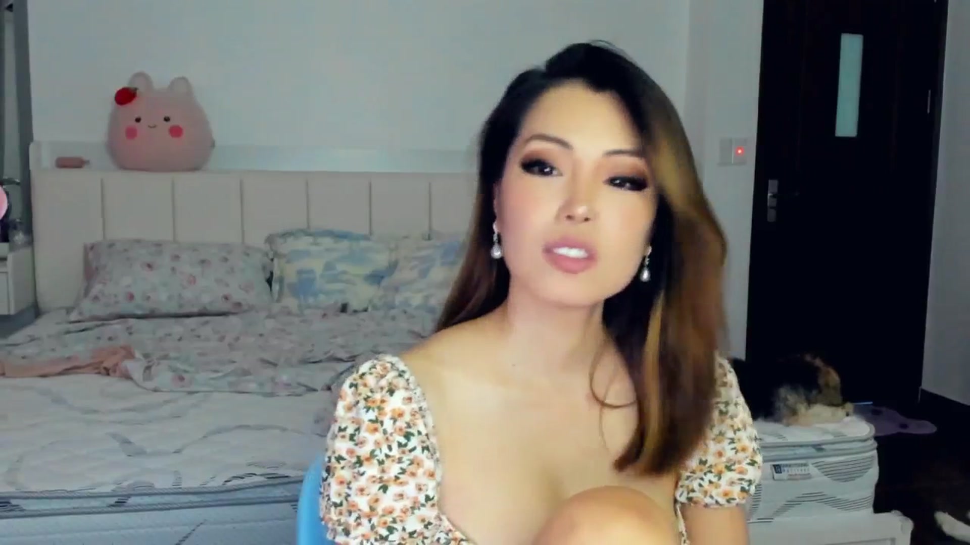 Gallery image thumbnail from Haru_'s myfreecams stream on, 06/03/2025, 05:56 image 5 of 20