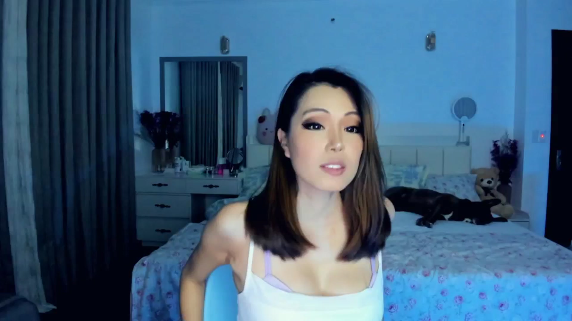 Gallery image thumbnail from Haru_'s myfreecams stream on, 06/06/2025, 05:27 image 16 of 20
