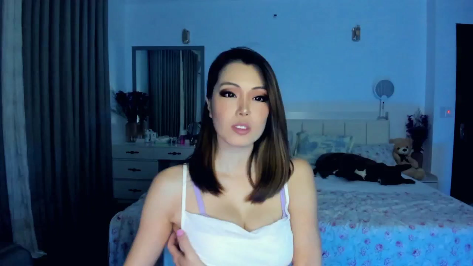 Gallery image thumbnail from Haru_'s myfreecams stream on, 06/06/2025, 05:27 image 9 of 20