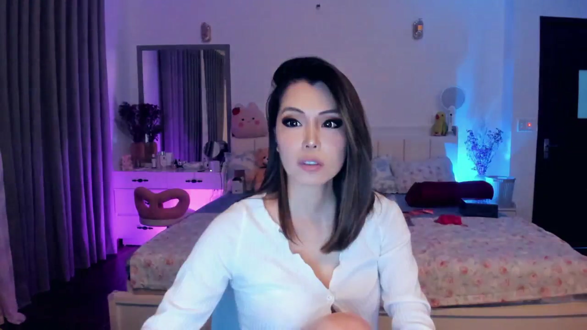 Gallery image thumbnail from Haru_'s myfreecams stream on, 06/14/2025, 06:02 image 3 of 20