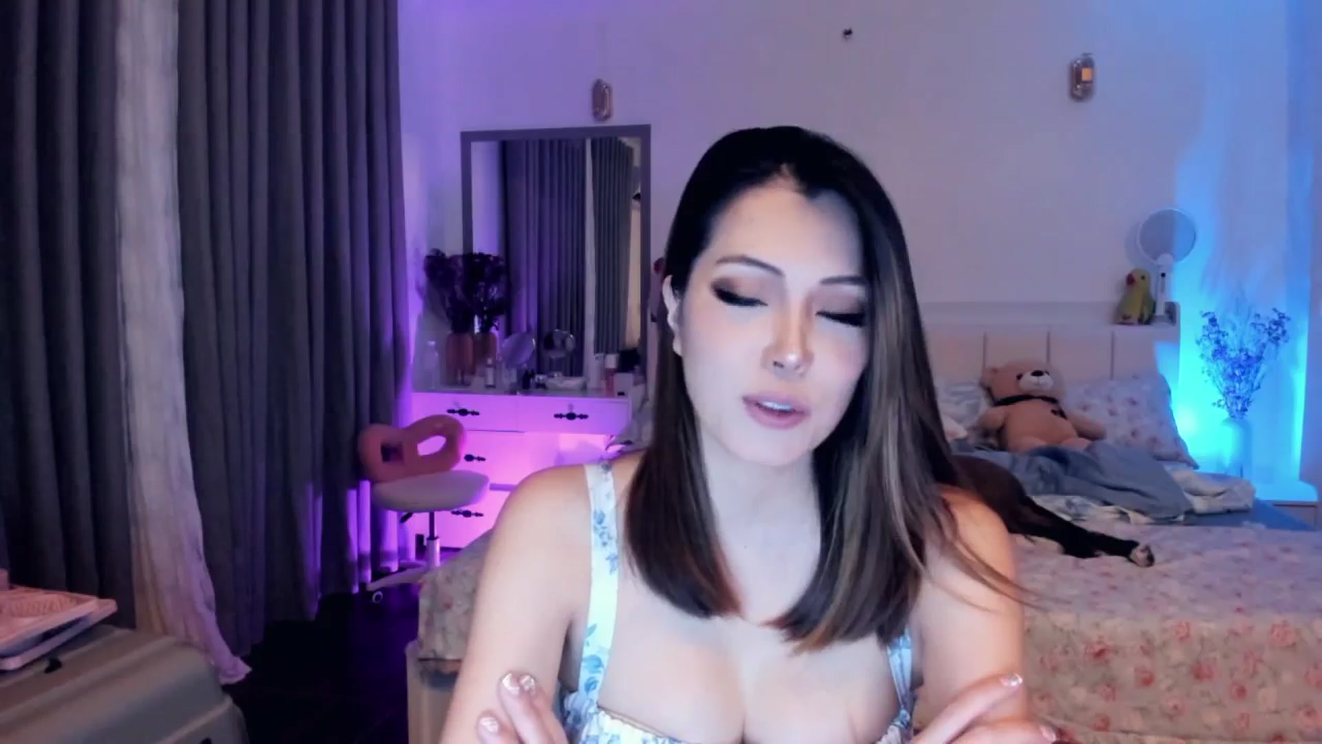 Gallery image thumbnail from Haru_'s myfreecams stream on, 06/16/2025, 05:30 image 19 of 20