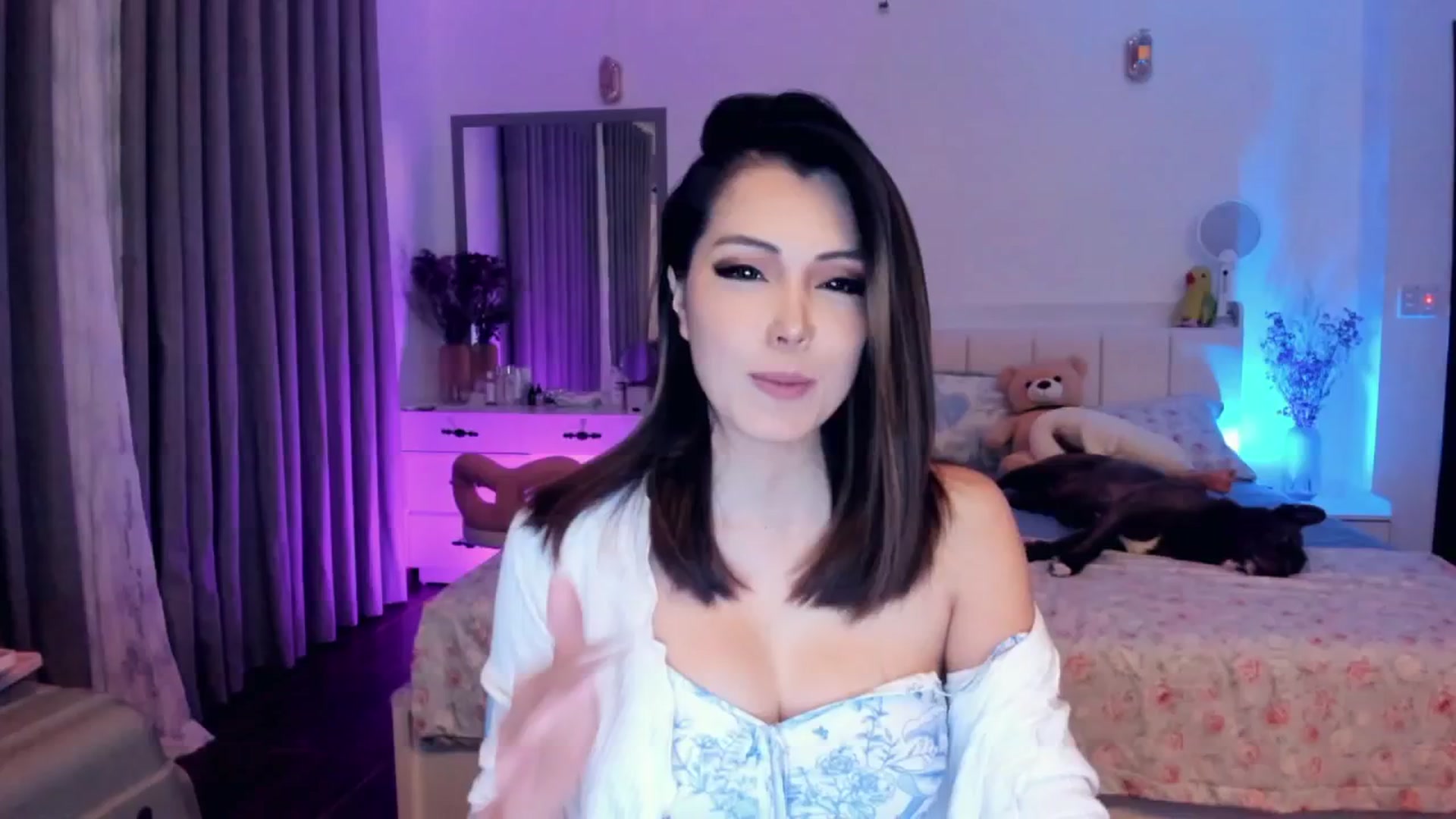 Gallery image thumbnail from Haru_'s myfreecams stream on, 06/17/2025, 05:51 image 13 of 20