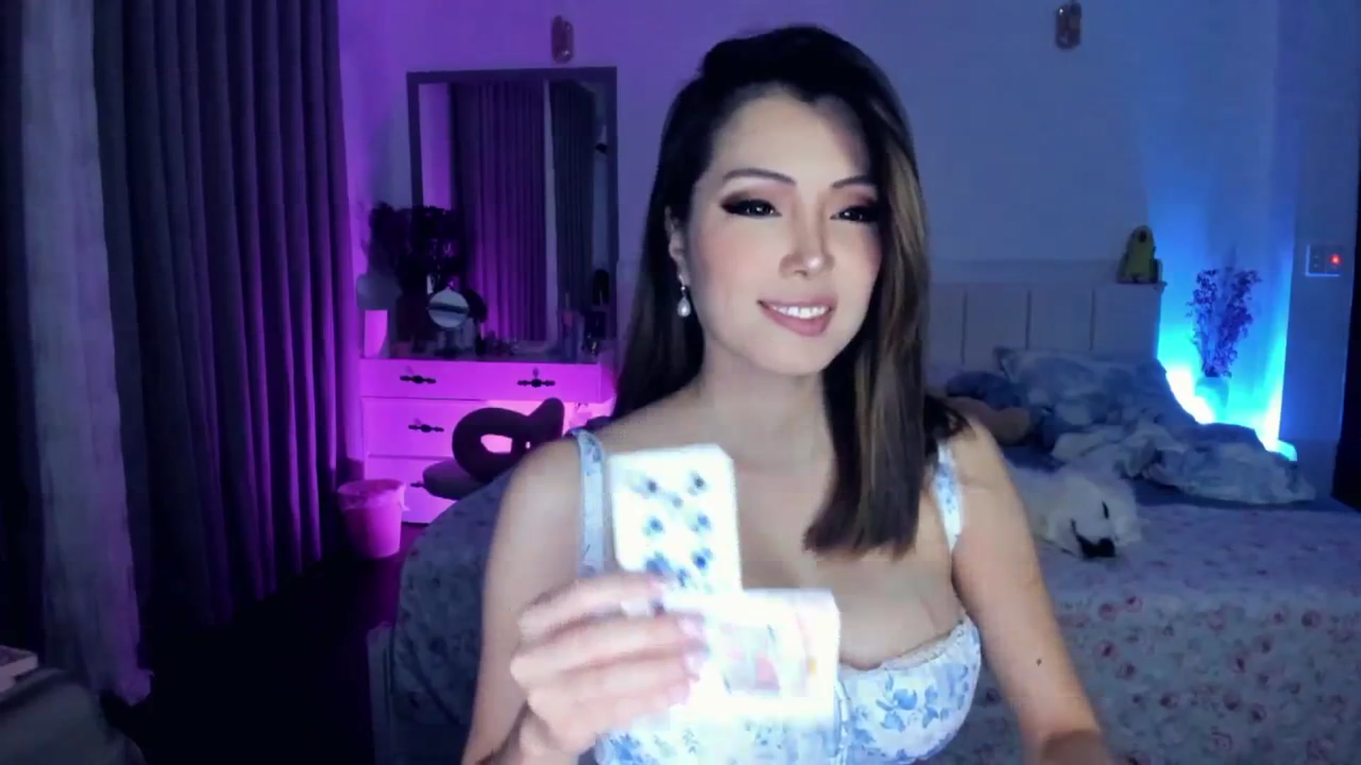 Gallery image thumbnail from Haru_'s myfreecams stream on, 06/21/2025, 05:25 image 16 of 20