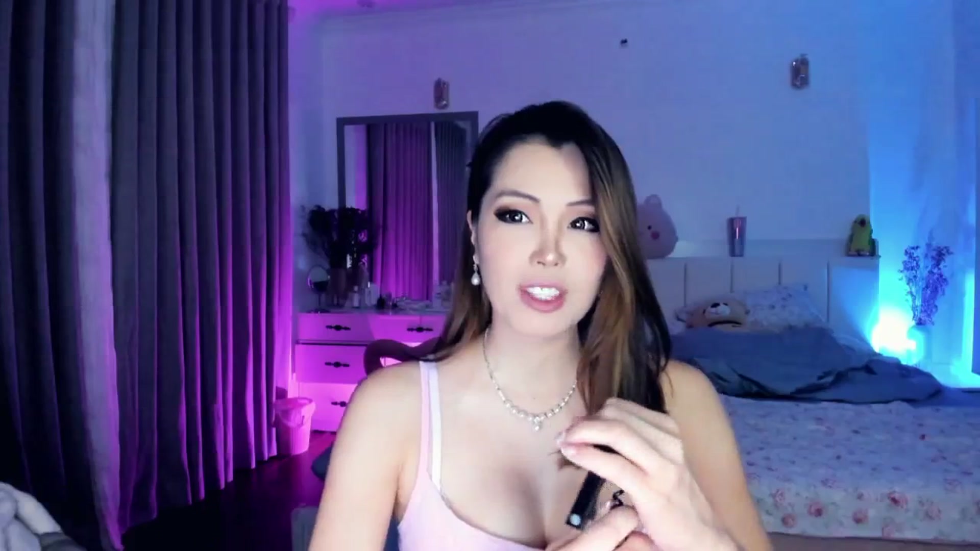 Gallery image thumbnail from Haru_'s myfreecams stream on, 06/22/2025, 05:28 image 4 of 20