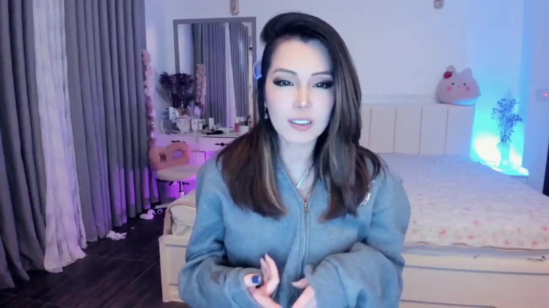 Gallery image thumbnail from Haru_'s myfreecams stream on, 09/06/2025, 05:32 image 13 of 20