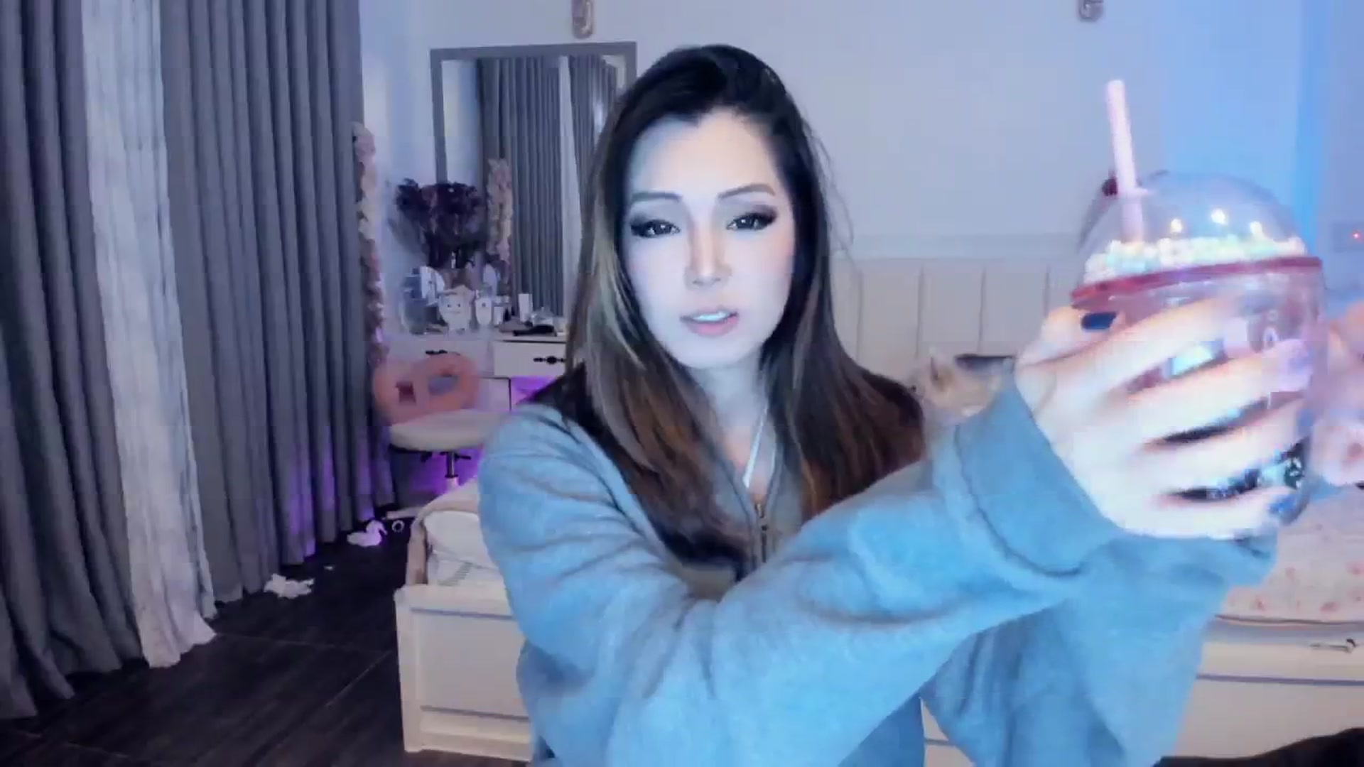 Gallery image thumbnail from Haru_'s myfreecams stream on, 09/06/2025, 05:32 image 7 of 20