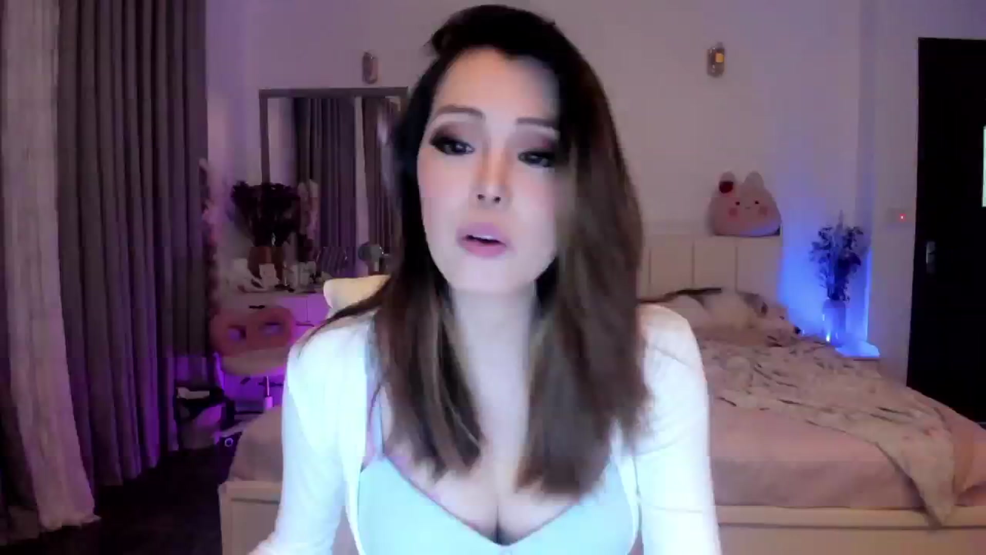 Gallery image thumbnail from Haru_'s myfreecams stream on, 09/14/2025, 06:29 image 1 of 20