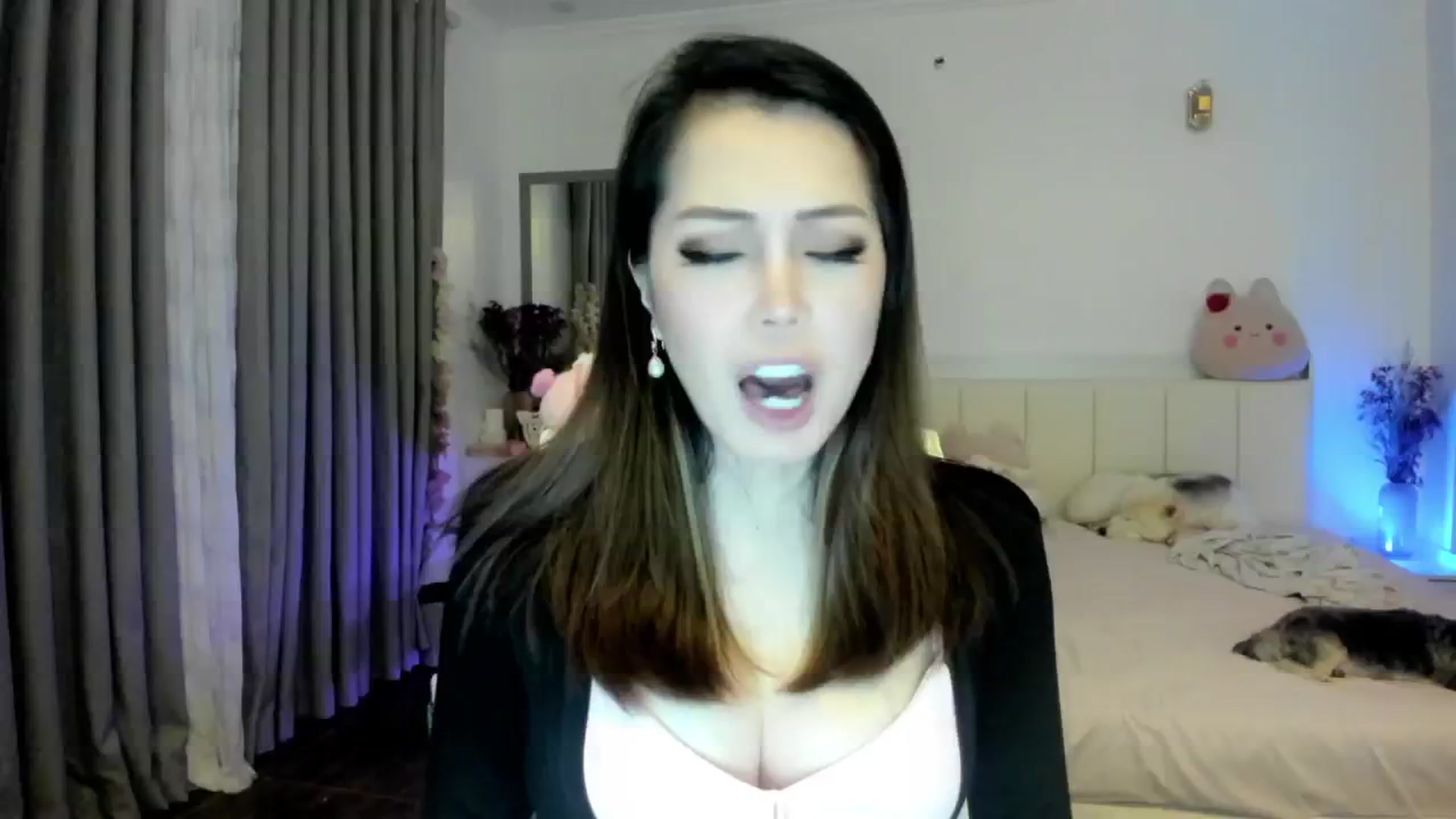 Gallery image thumbnail from Haru_'s myfreecams stream on, 09/16/2025, 05:47 image 19 of 20