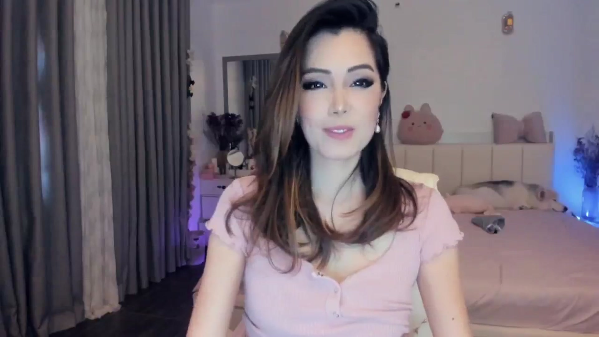 Gallery image thumbnail from Haru_'s myfreecams stream on, 10/19/2025, 05:01 image 17 of 20