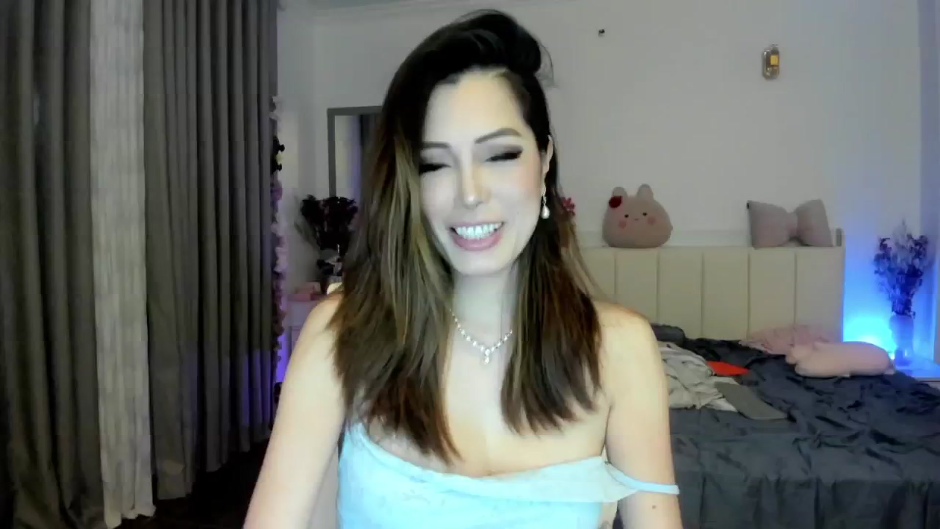 Gallery image thumbnail from Haru_'s myfreecams stream on, 10/21/2025, 05:07 image 20 of 20