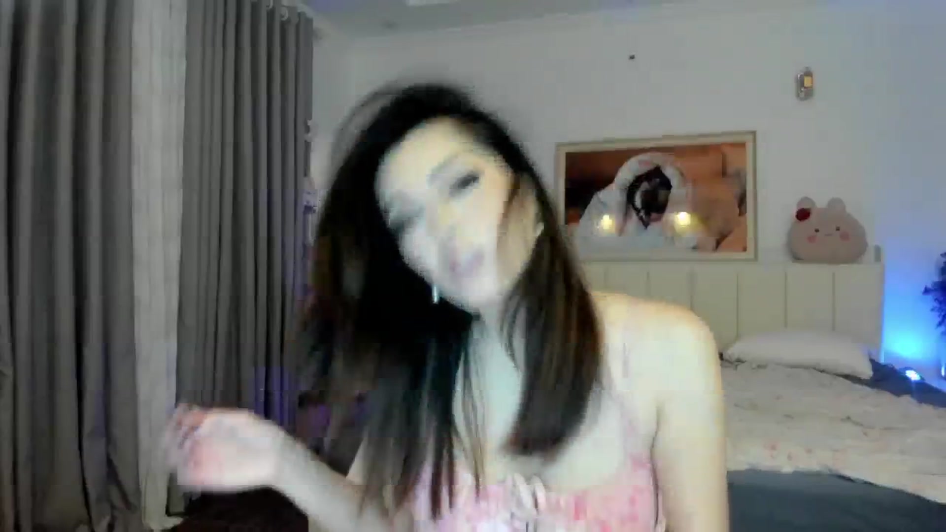Gallery image thumbnail from Haru_'s myfreecams stream on, 11/15/2025, 05:26 image 4 of 20