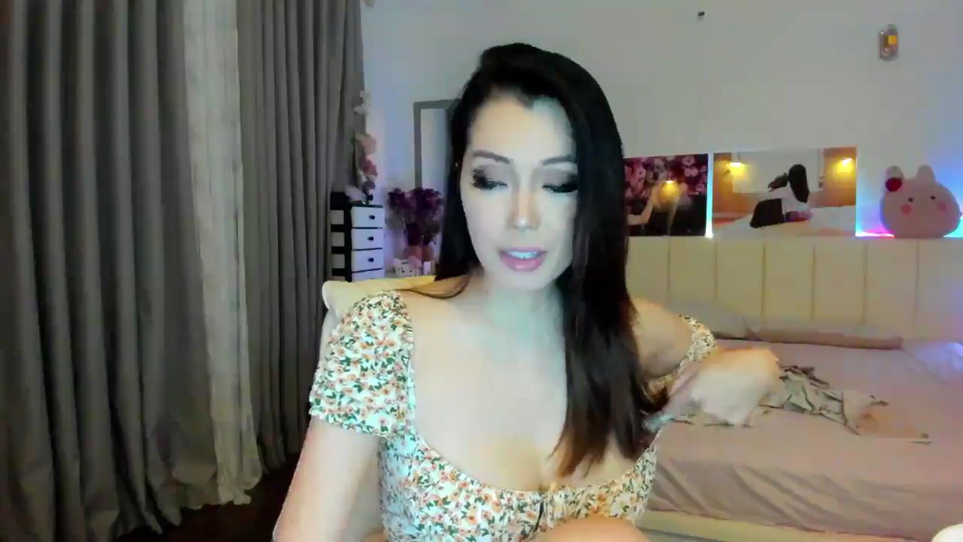 Gallery image thumbnail from Haru_'s myfreecams stream on, 12/27/2025, 05:44 image 10 of 20