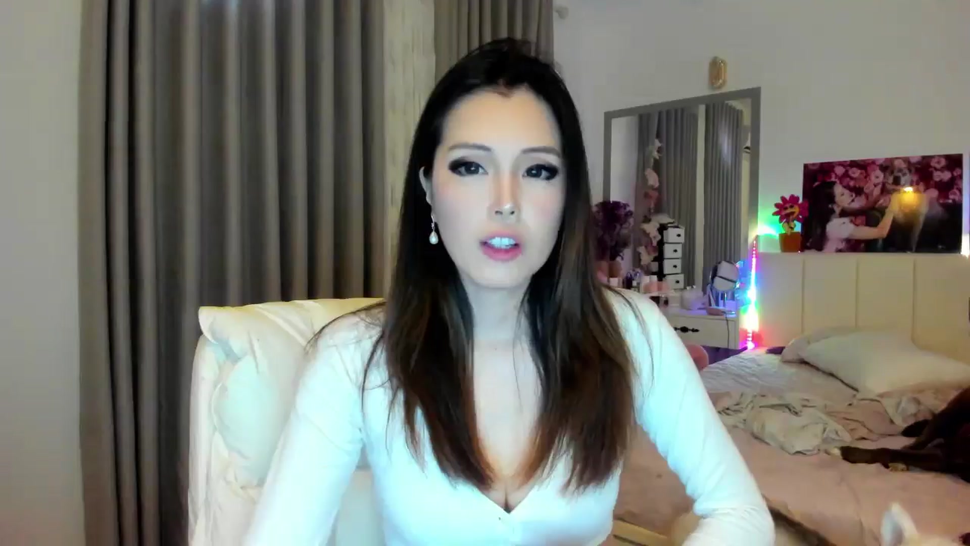 Gallery image thumbnail from Haru_'s myfreecams stream on, 01/01/2026, 07:55 image 17 of 20