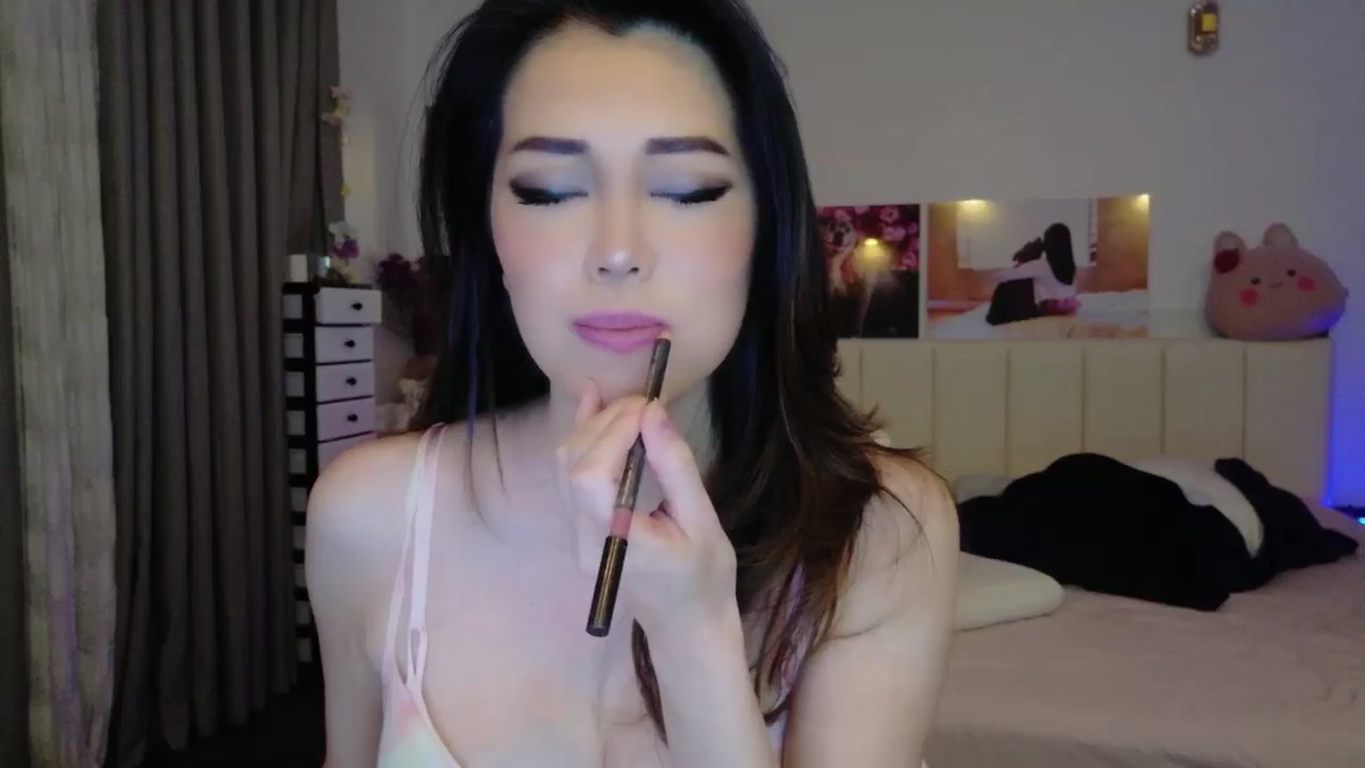 Gallery image thumbnail from Haru_'s myfreecams stream on, 01/25/2026, 05:48 image 5 of 20