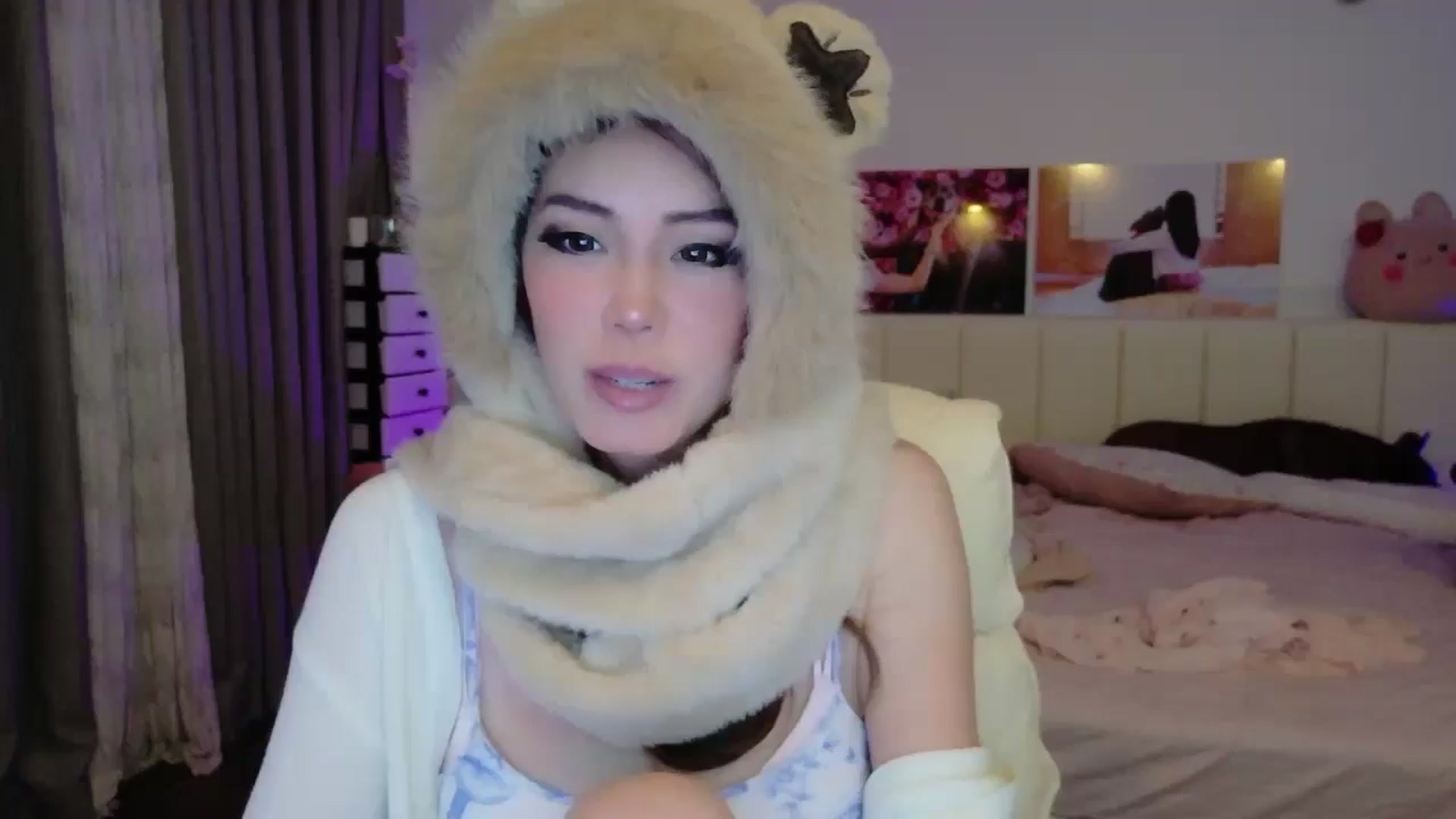 Gallery image thumbnail from Haru_'s myfreecams stream on, 01/29/2026, 05:19 image 9 of 20