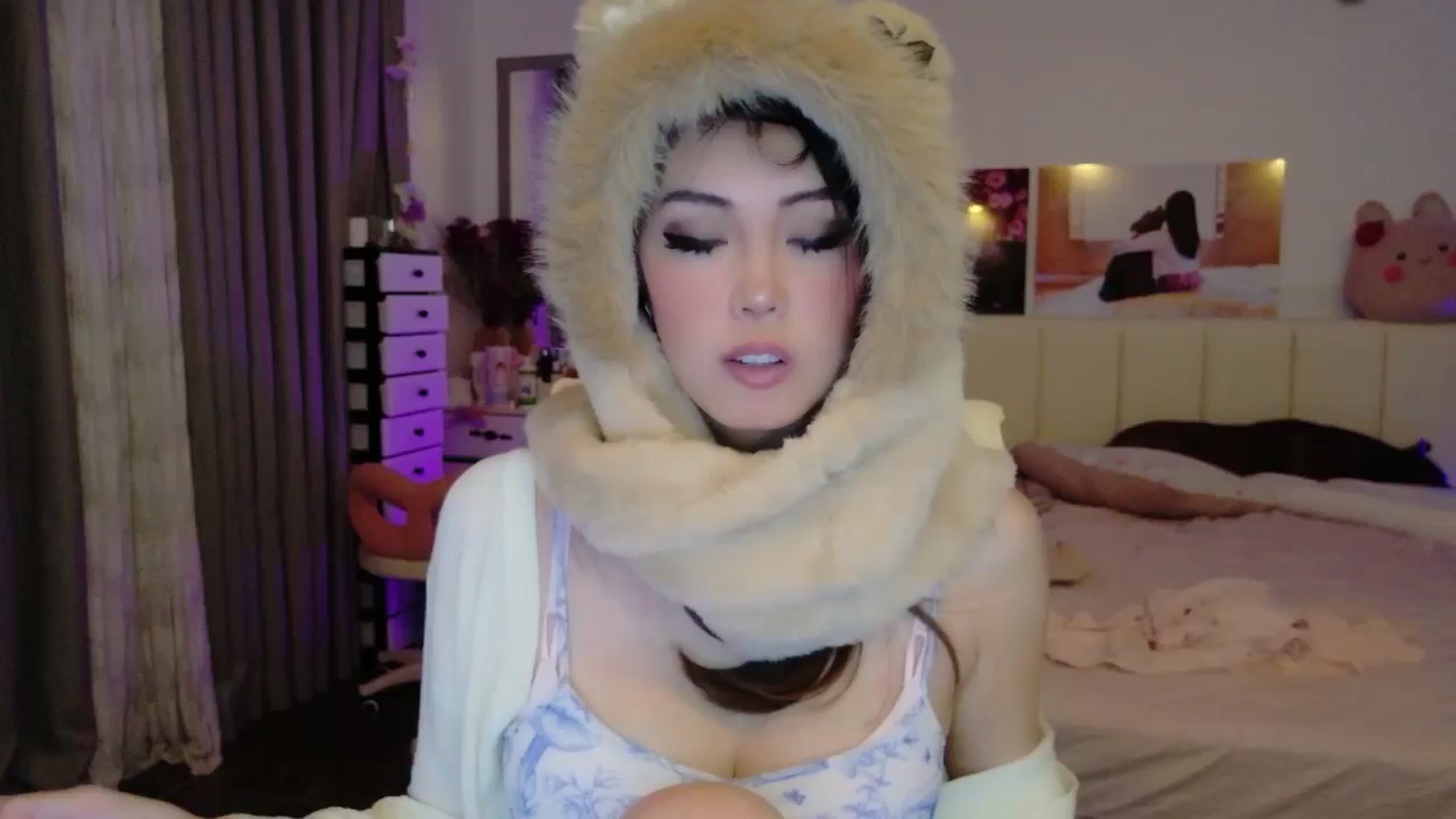 Gallery image thumbnail from Haru_'s myfreecams stream on, 01/29/2026, 05:19 image 4 of 20
