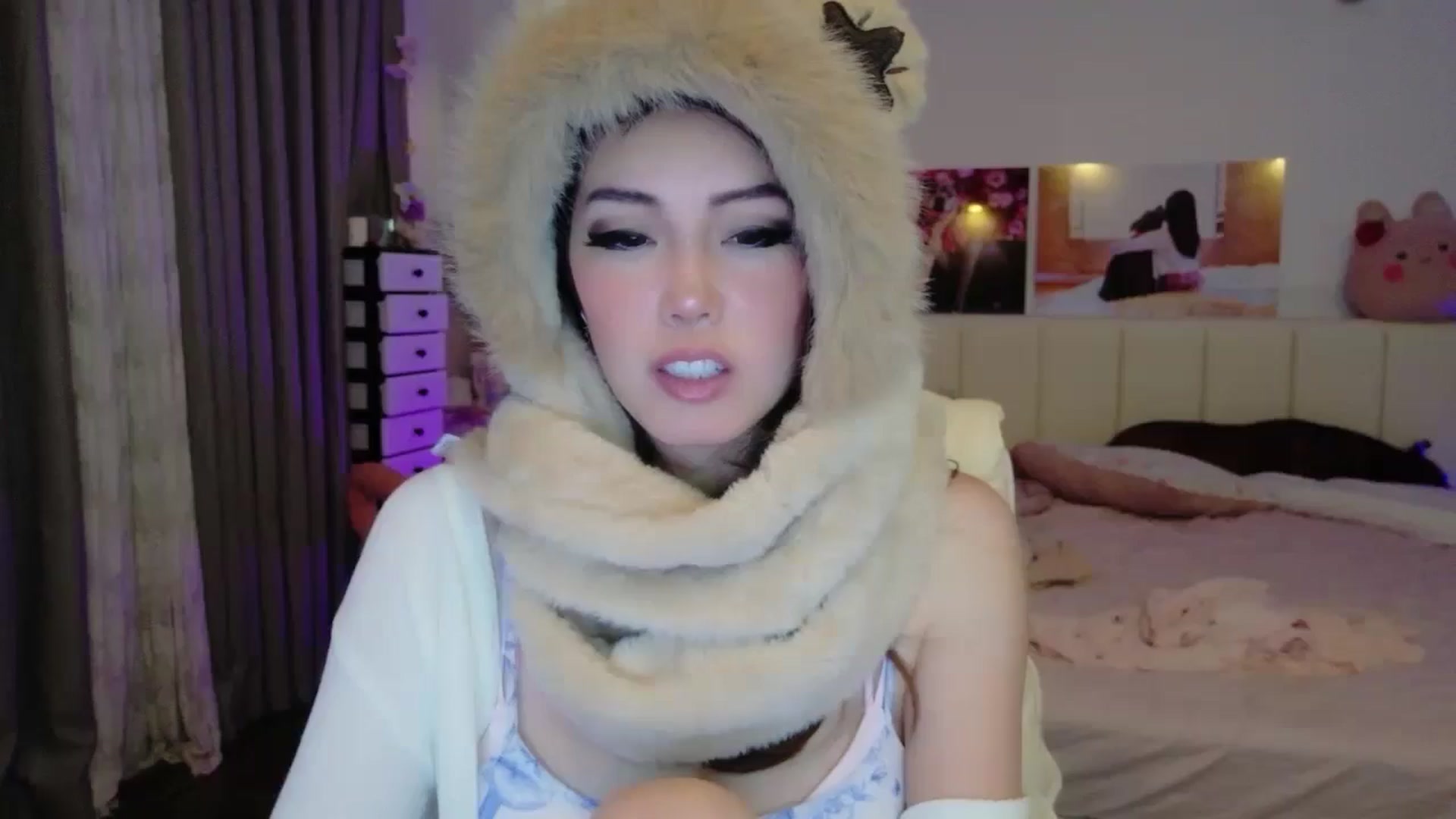 Gallery image thumbnail from Haru_'s myfreecams stream on, 01/29/2026, 05:19 image 8 of 20