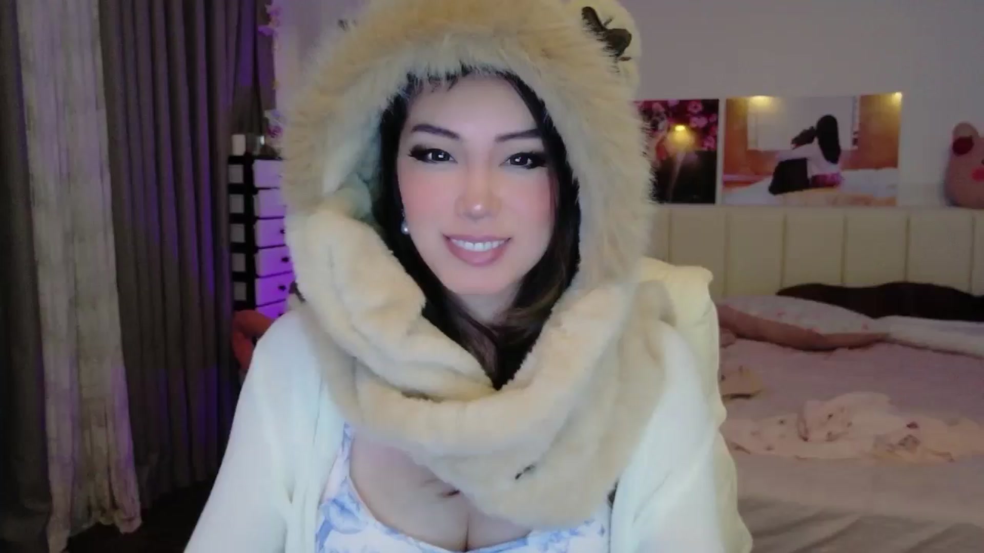 Gallery image thumbnail from Haru_'s myfreecams stream on, 01/29/2026, 05:19 image 19 of 20