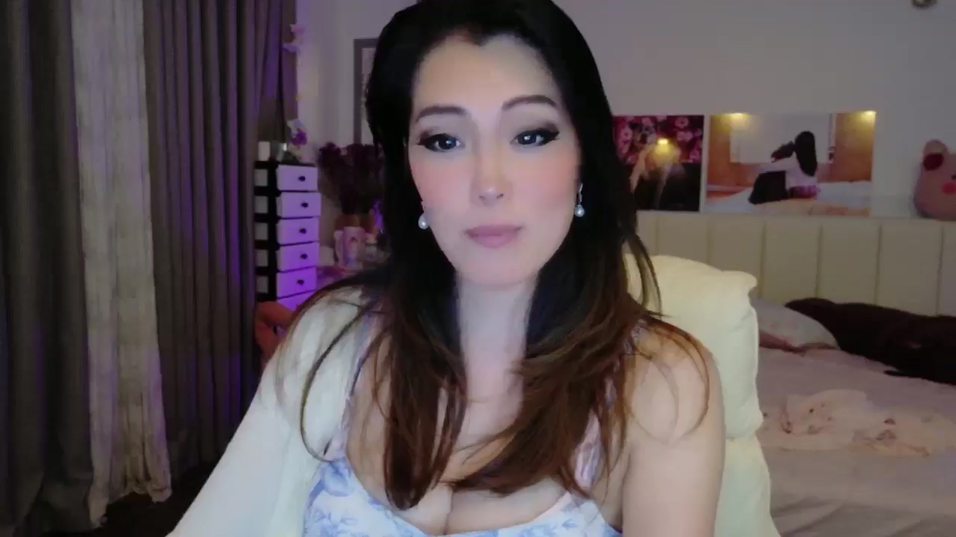 Gallery image thumbnail from Haru_'s myfreecams stream on, 01/29/2026, 06:19 image 17 of 20