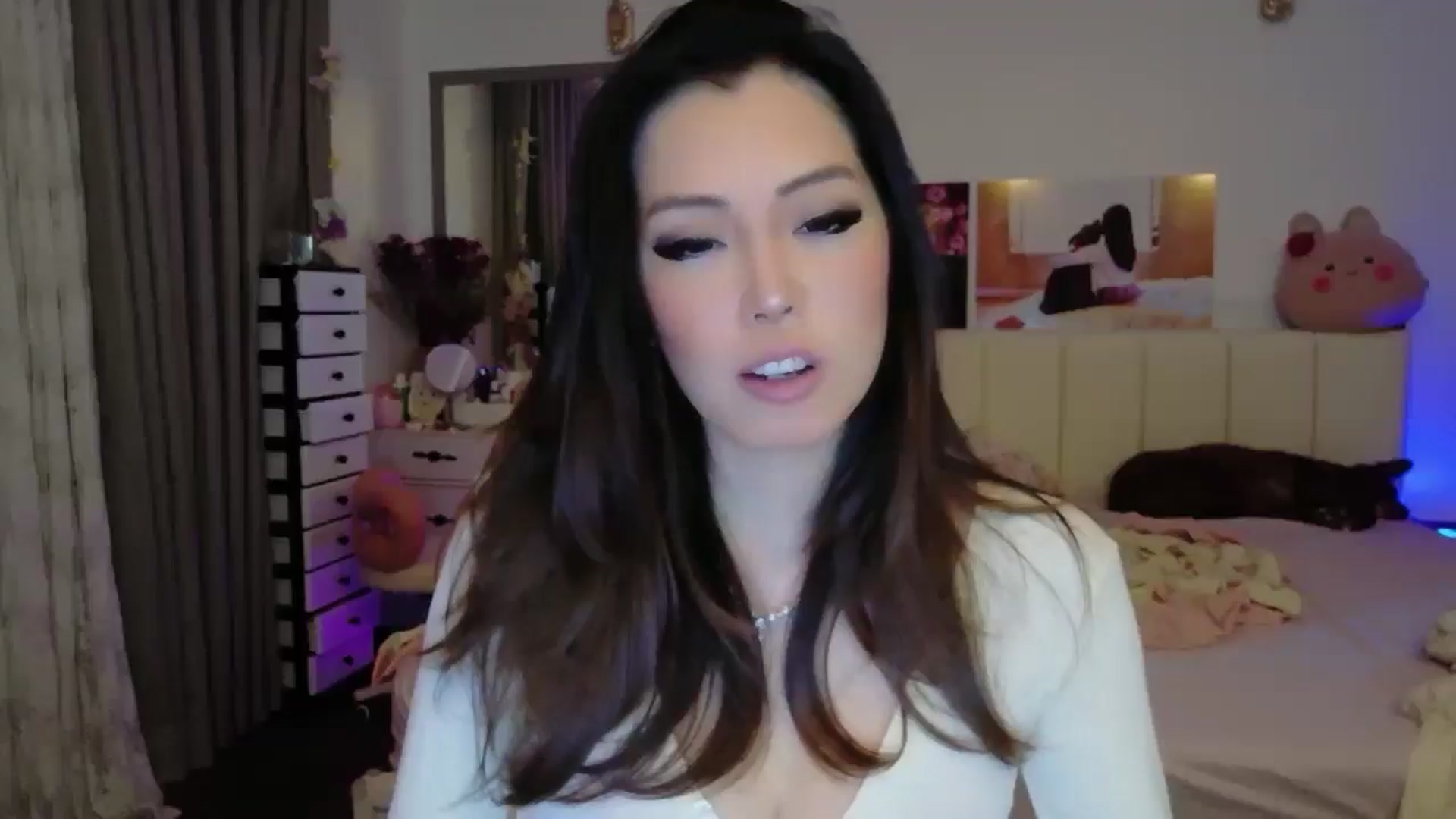 Gallery image thumbnail from Haru_'s myfreecams stream on, 02/07/2026, 05:48 image 19 of 20