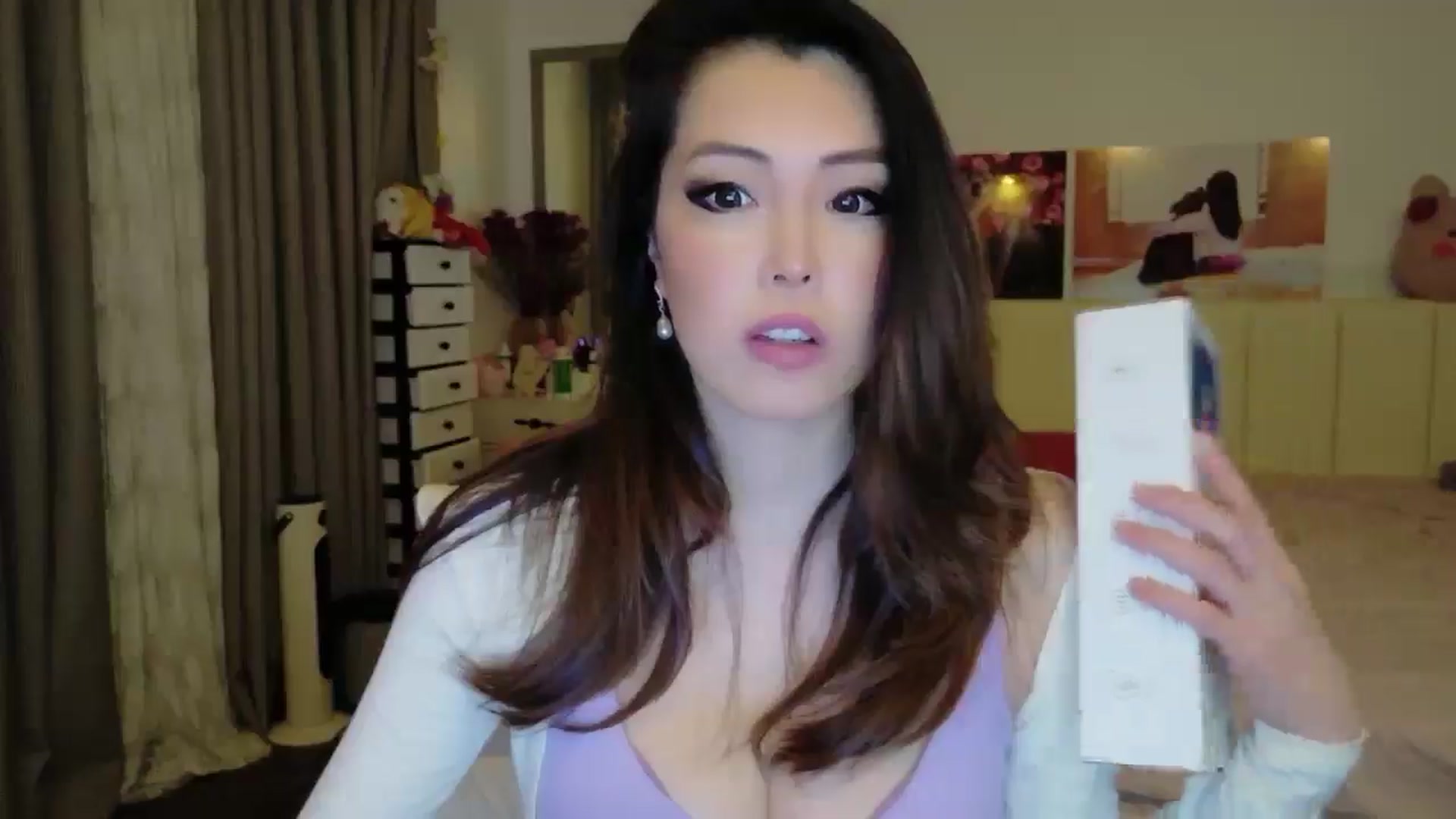 Gallery image thumbnail from Haru_'s myfreecams stream on, 02/12/2026, 04:19 image 17 of 20