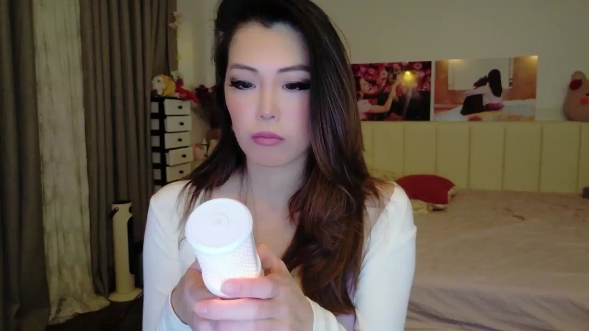 Gallery image thumbnail from Haru_'s myfreecams stream on, 02/12/2026, 04:19 image 15 of 20