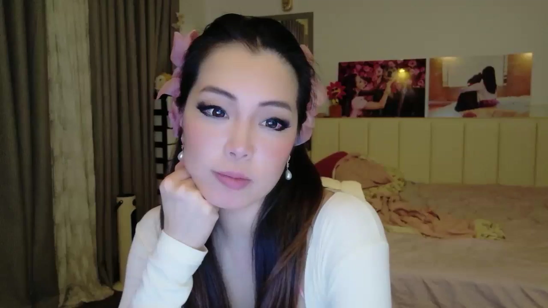 Gallery image thumbnail from Haru_'s myfreecams stream on, 02/13/2026, 06:00 image 16 of 20