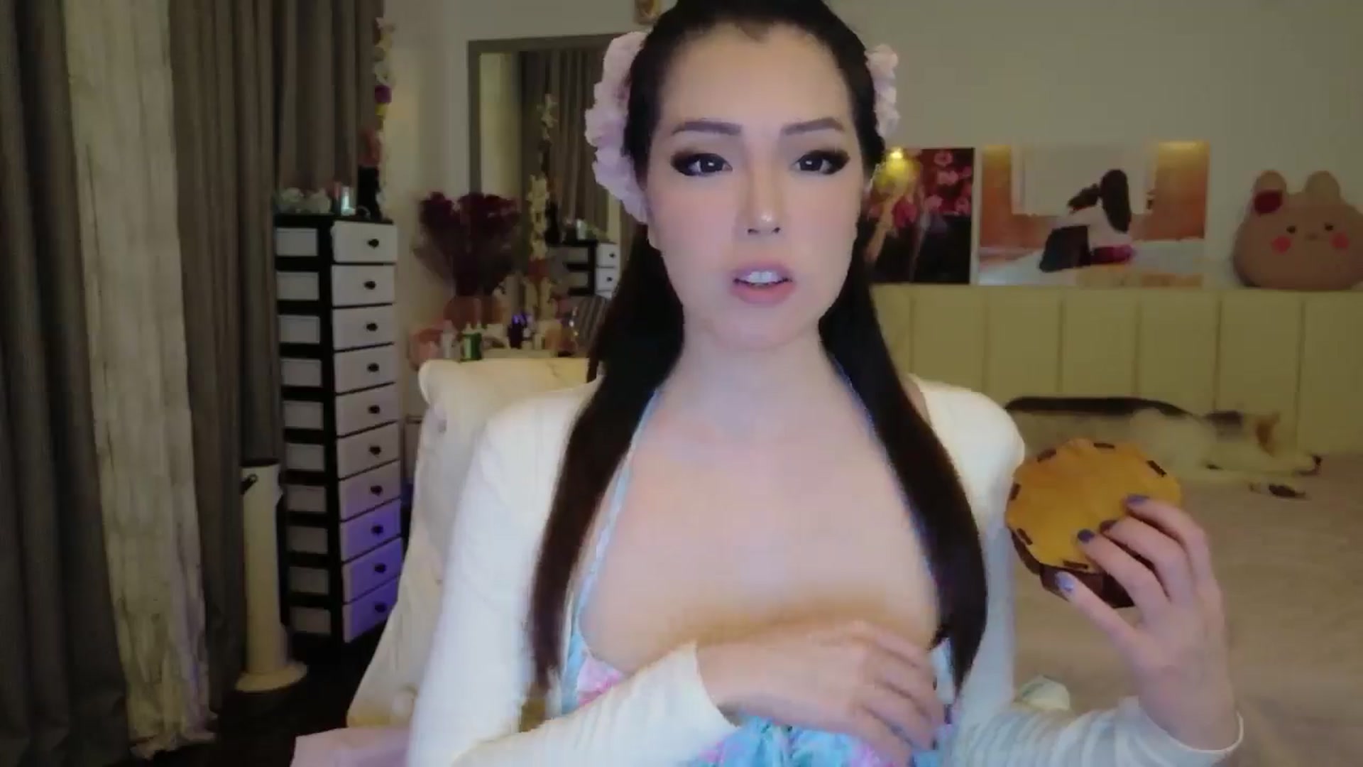Gallery image thumbnail from Haru_'s myfreecams stream on, 03/05/2026, 05:57 image 15 of 20