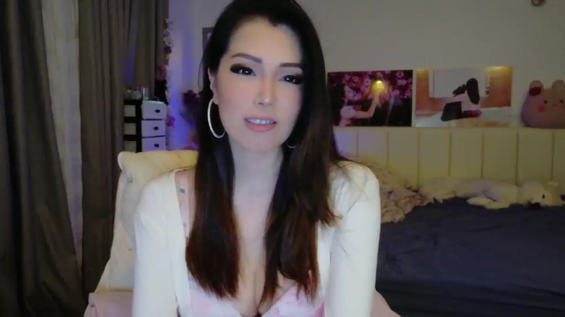 Gallery image thumbnail from Haru_'s myfreecams stream on, 03/07/2026, 05:47 image 19 of 20
