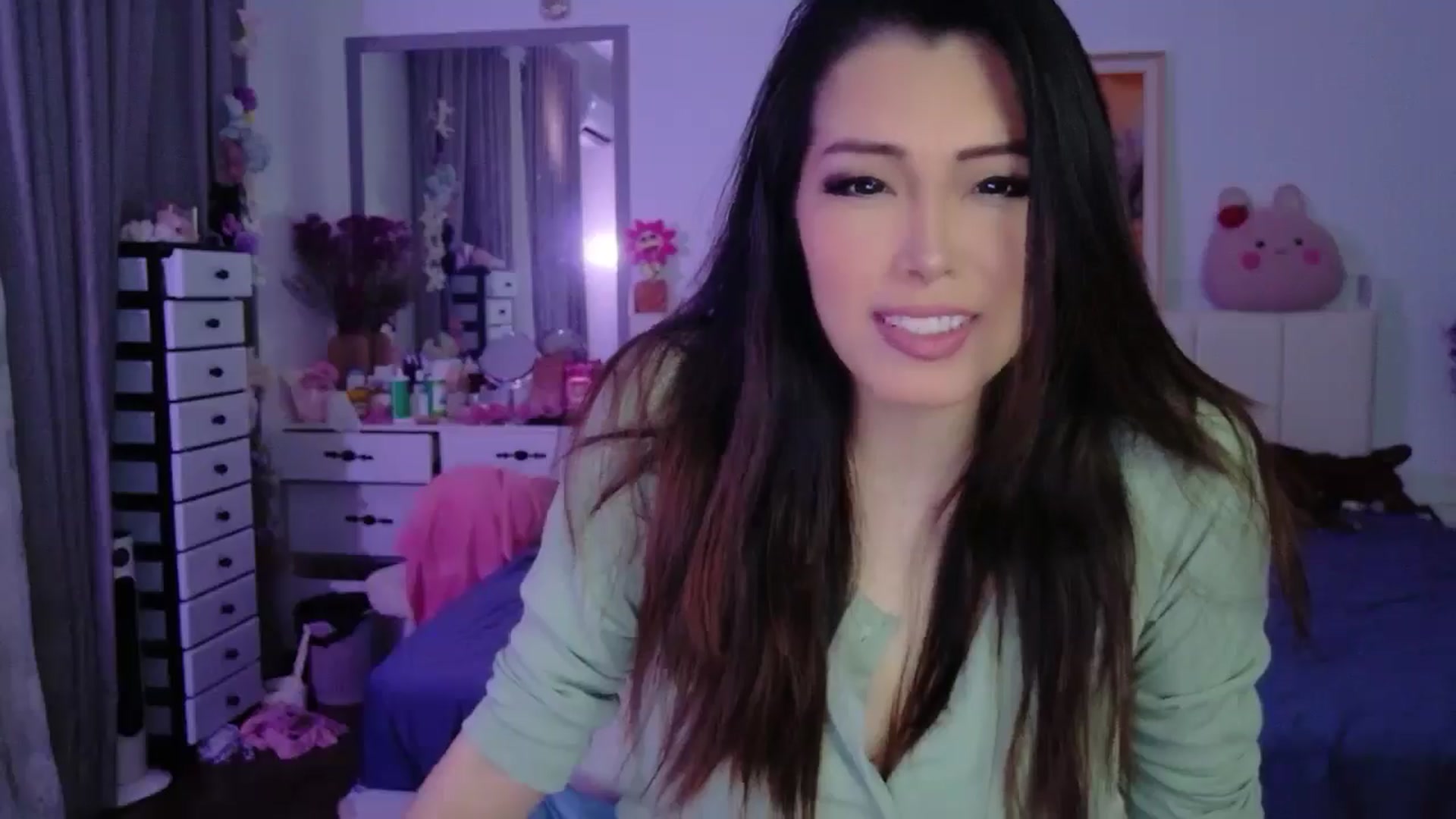 Gallery image thumbnail from Haru_'s myfreecams stream on, 03/18/2026, 05:35 image 17 of 20