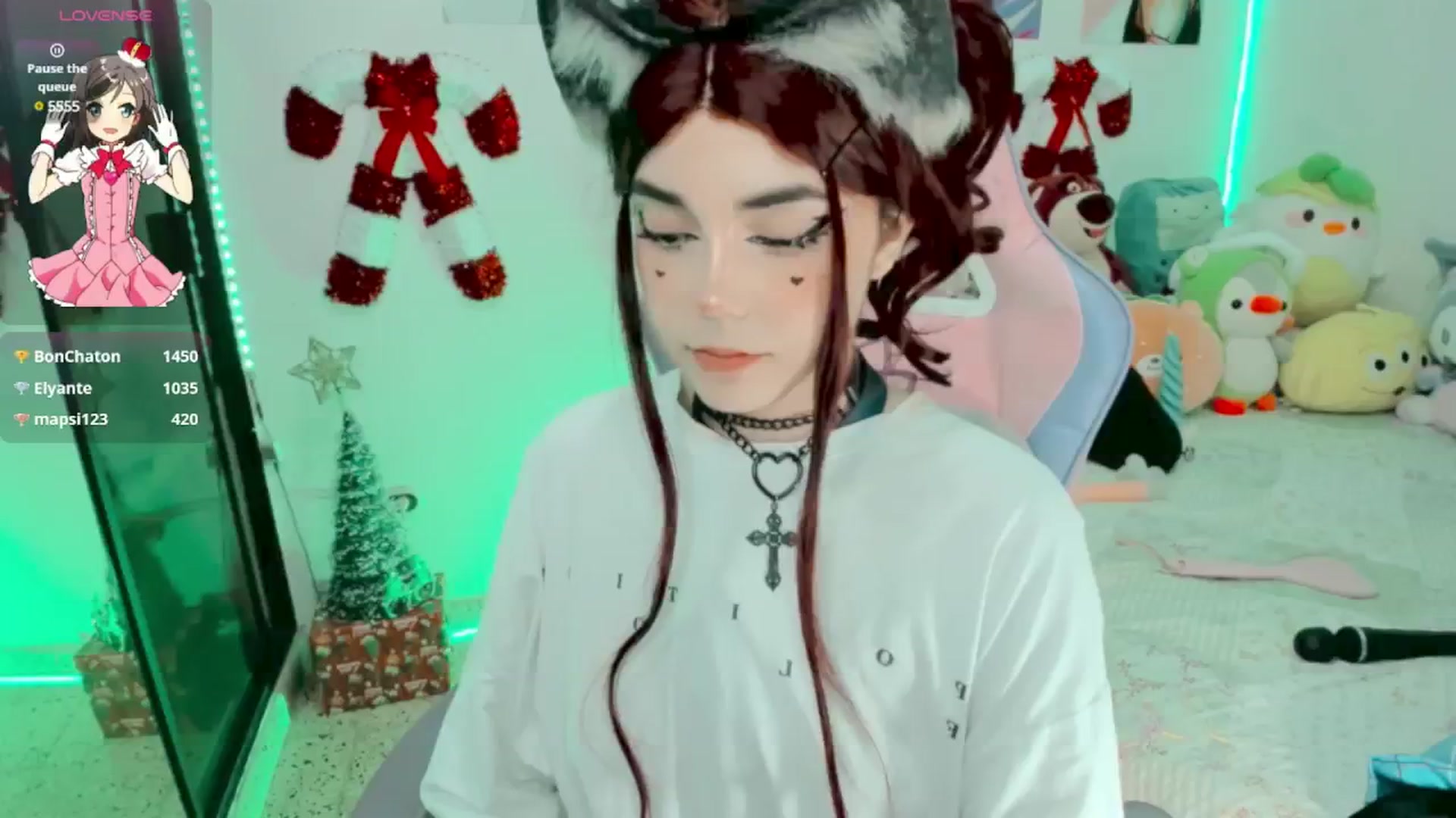 Gallery image thumbnail from Haru_lee's myfreecams stream on, 12/01/2024, 13:08 image 18 of 20