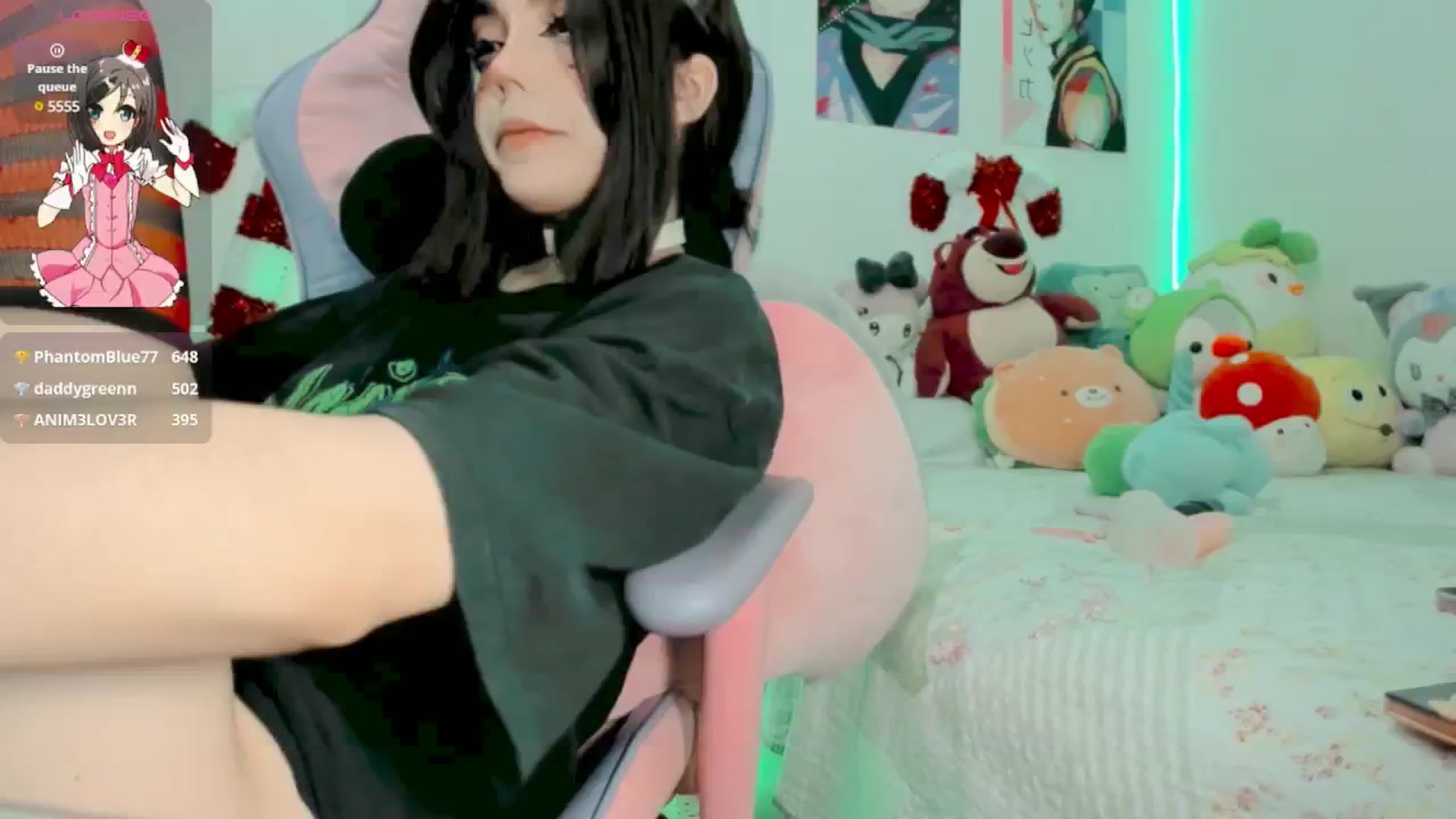 Gallery image thumbnail from Haru_lee's myfreecams stream on, 12/02/2024, 10:45 image 14 of 20