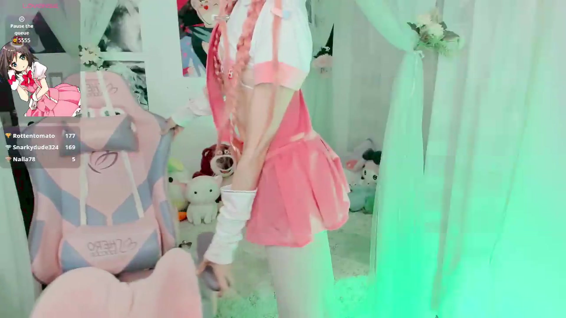 Gallery image thumbnail from Haru_lee's myfreecams stream on, 05/18/2026, 05:25 image 13 of 20