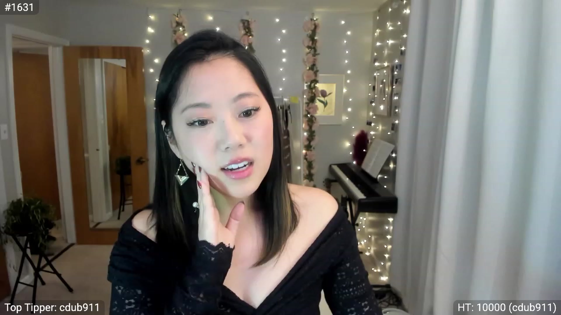 Gallery image thumbnail from Hassadah's myfreecams stream on, 12/10/2023, 24:00 image 11 of 20