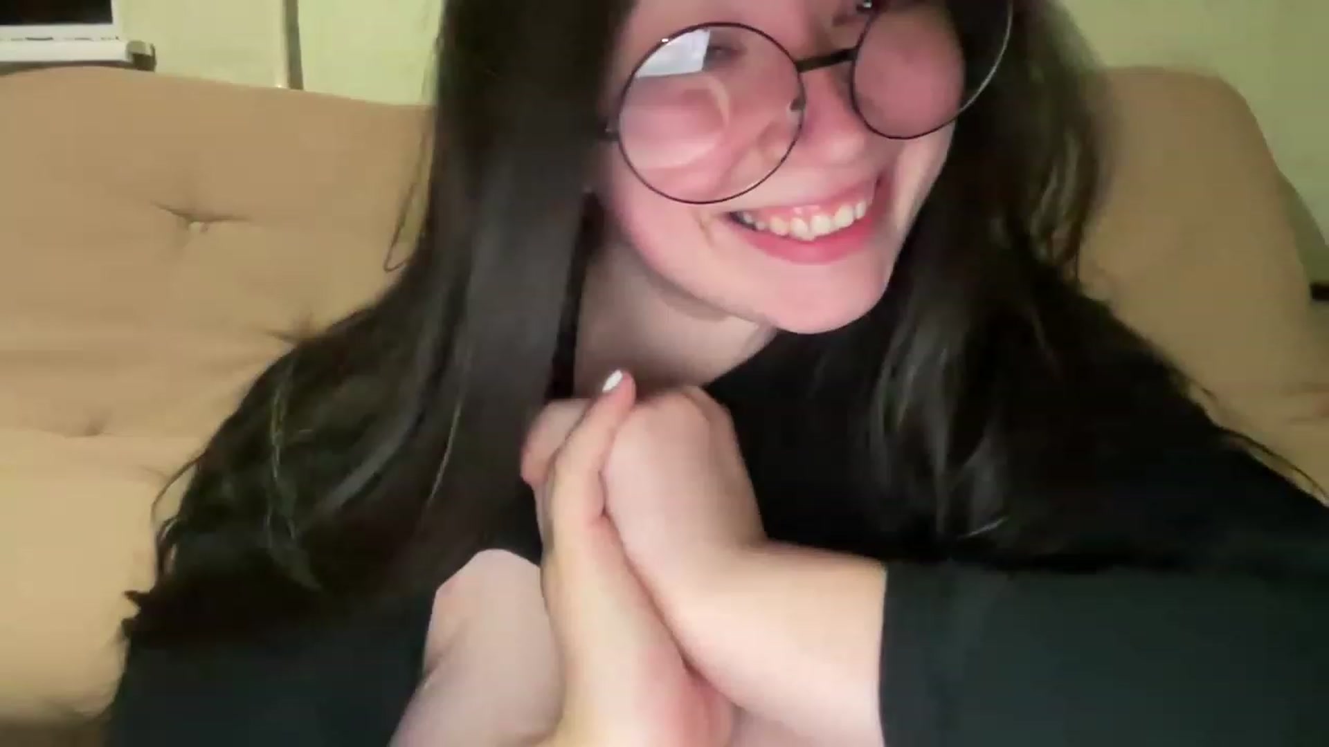 Gallery image thumbnail from Hasymura's myfreecams stream on, 06/01/2023, 21:07 image 7 of 20