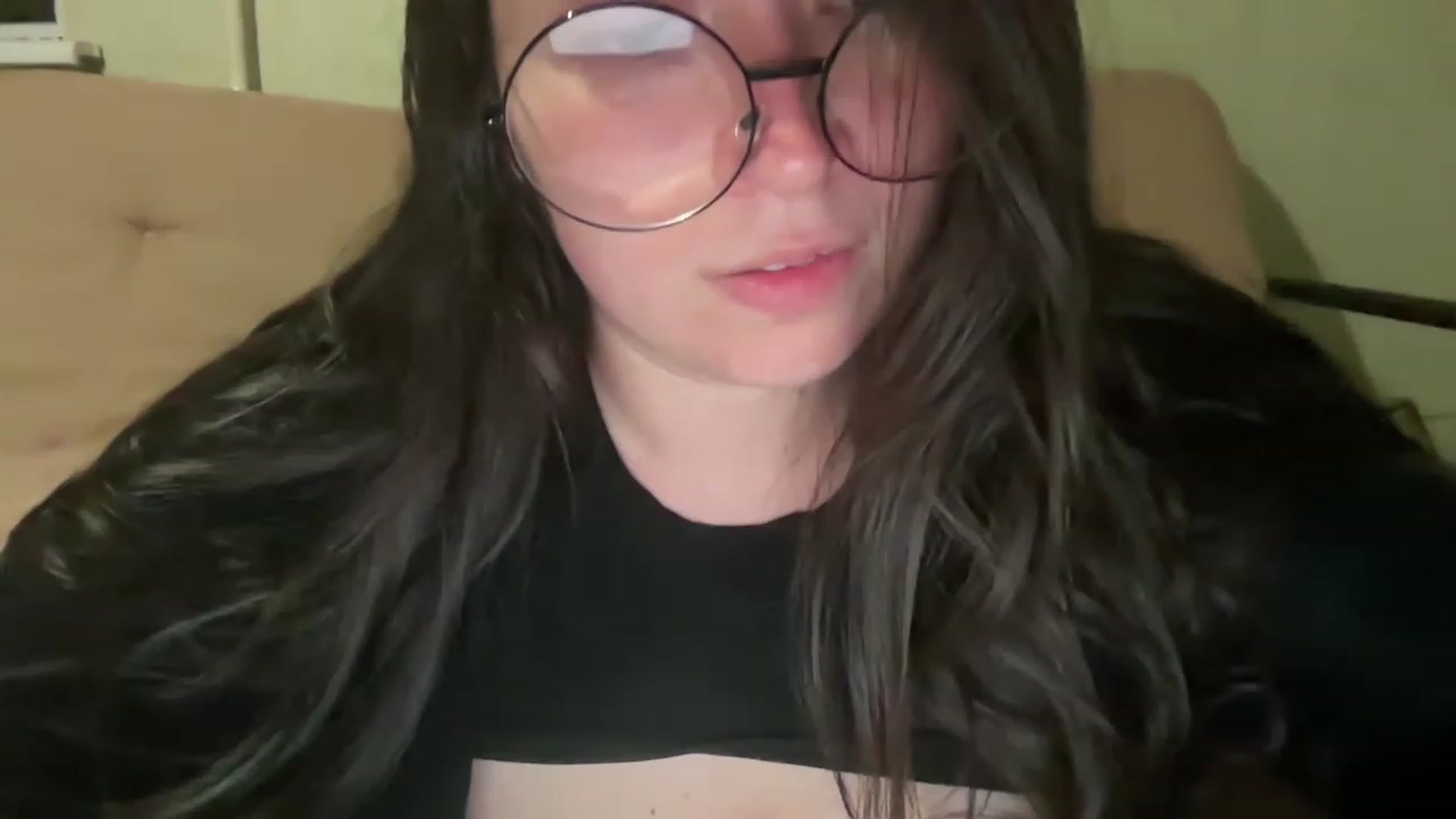 Gallery image thumbnail from Hasymura's myfreecams stream on, 06/02/2023, 22:50 image 16 of 20