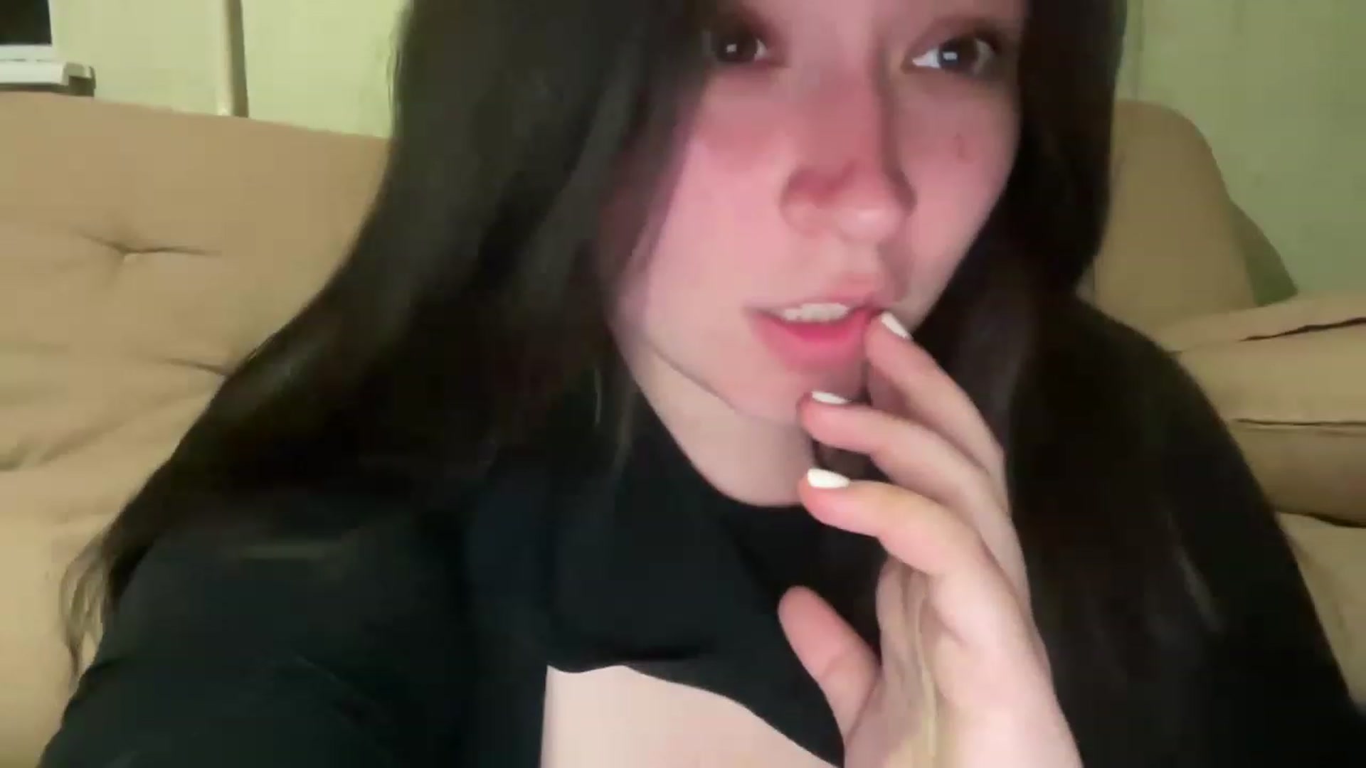 Gallery image thumbnail from Hasymura's myfreecams stream on, 06/04/2023, 23:53 image 11 of 20