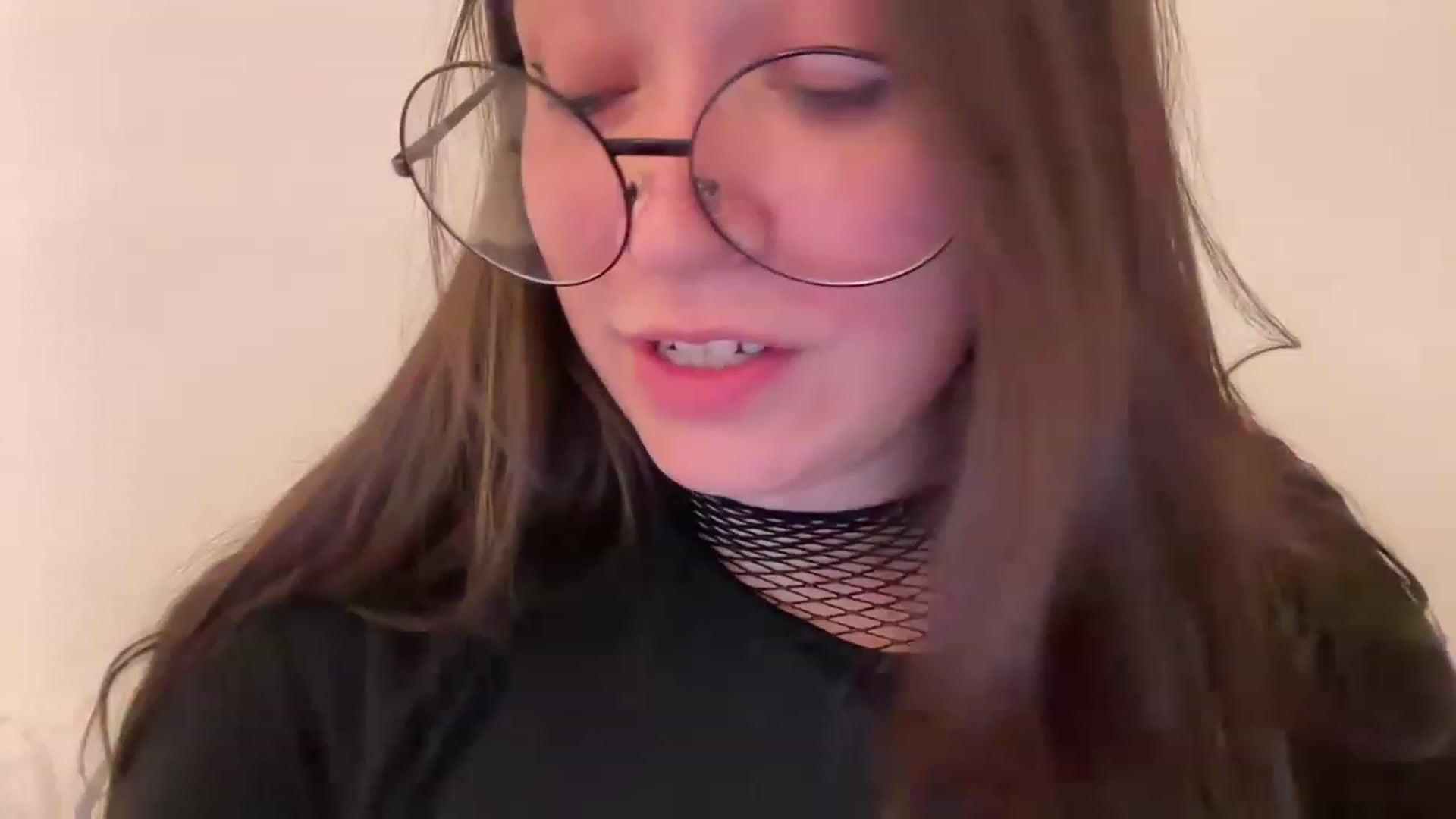 Gallery image thumbnail from Hasymura's myfreecams stream on, 07/15/2023, 01:04 image 3 of 20