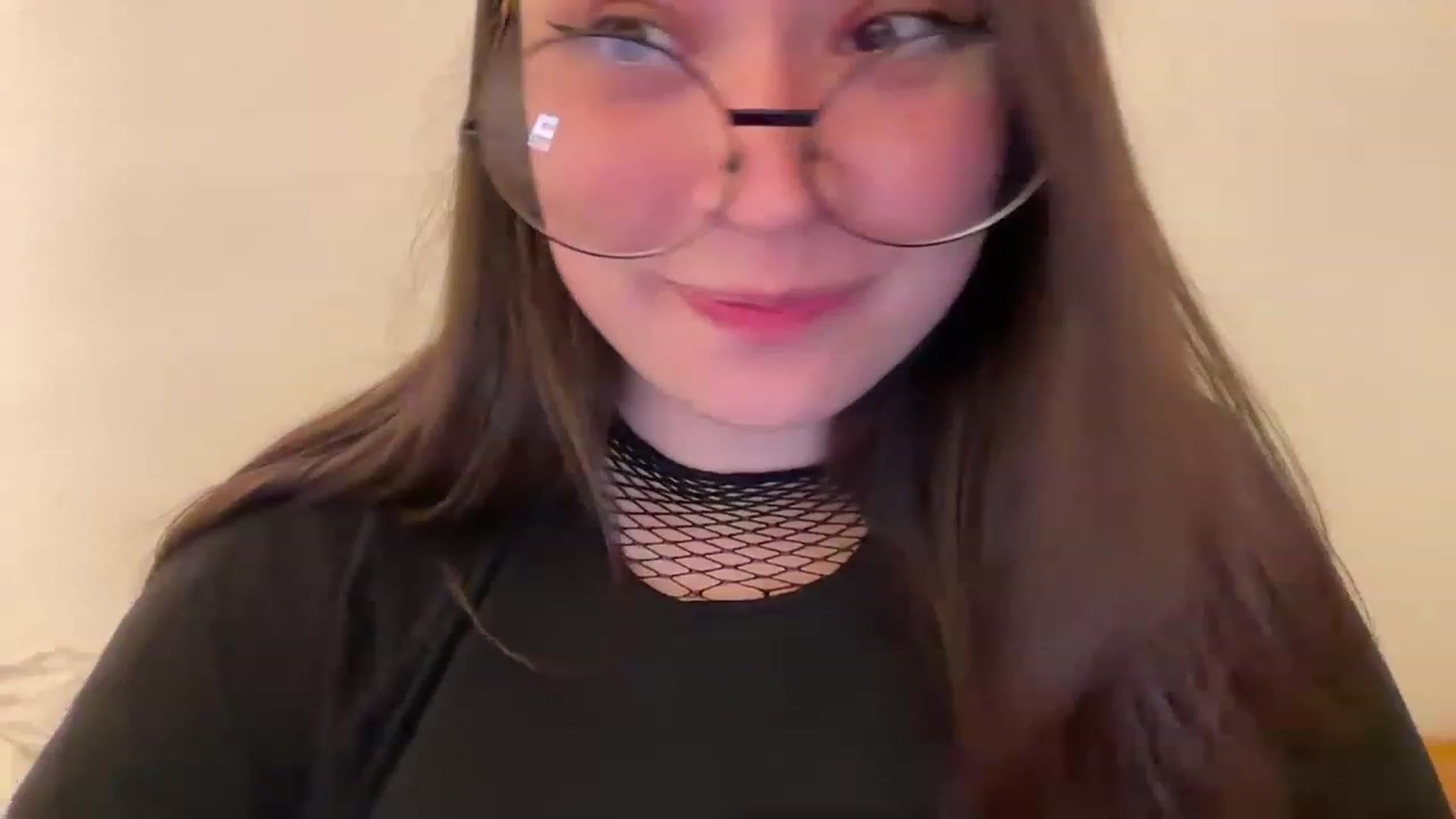 Gallery image thumbnail from Hasymura's myfreecams stream on, 07/15/2023, 01:04 image 18 of 20