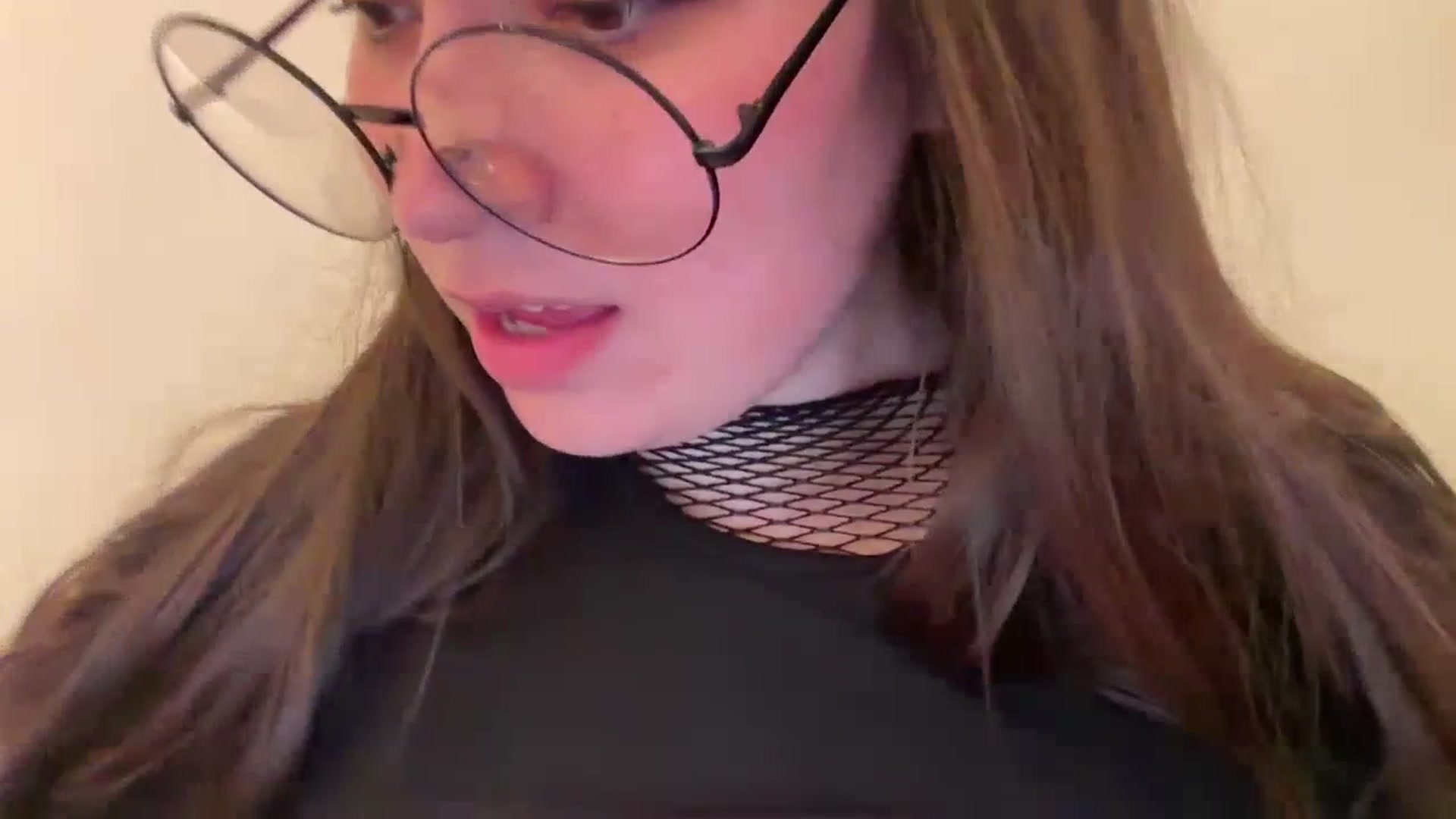 Gallery image thumbnail from Hasymura's myfreecams stream on, 07/15/2023, 22:54 image 13 of 20