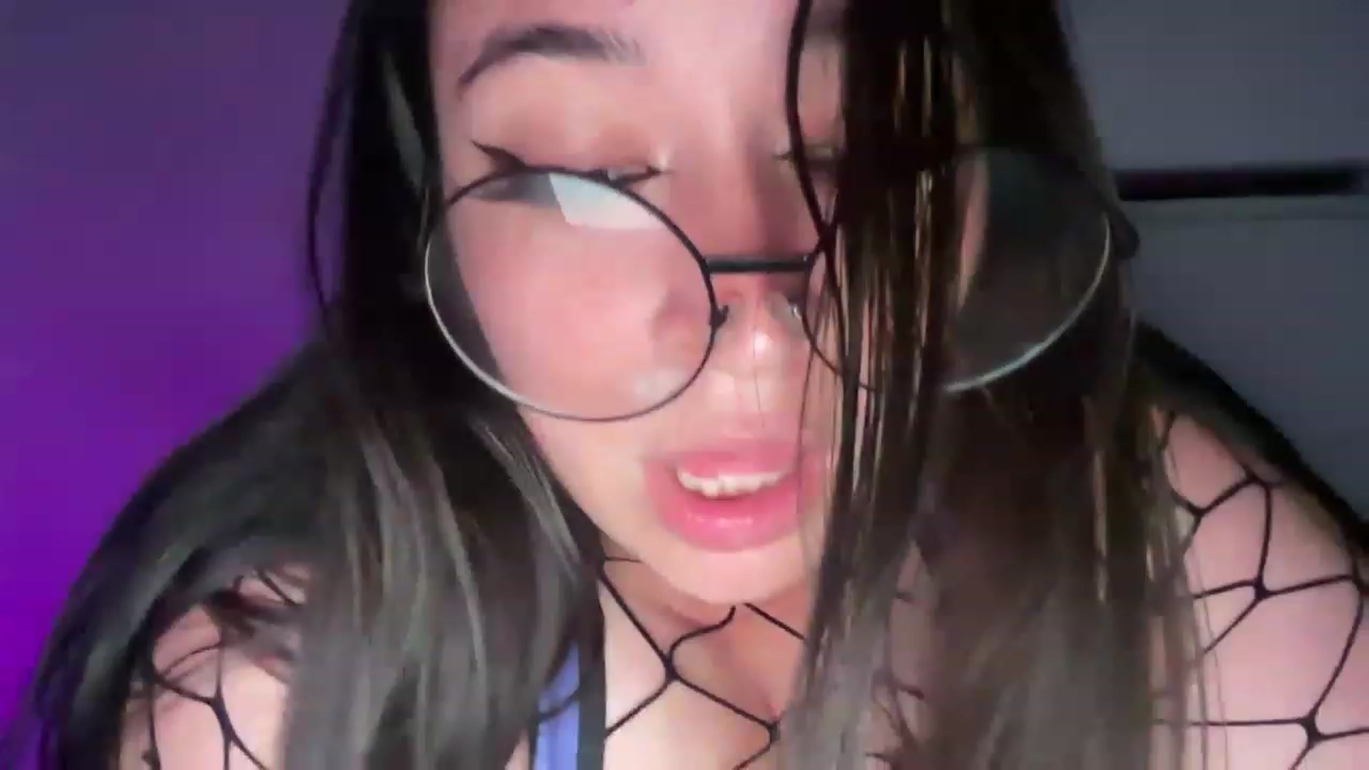 Gallery image thumbnail from Hasymura's myfreecams stream on, 08/07/2023, 22:54 image 18 of 20