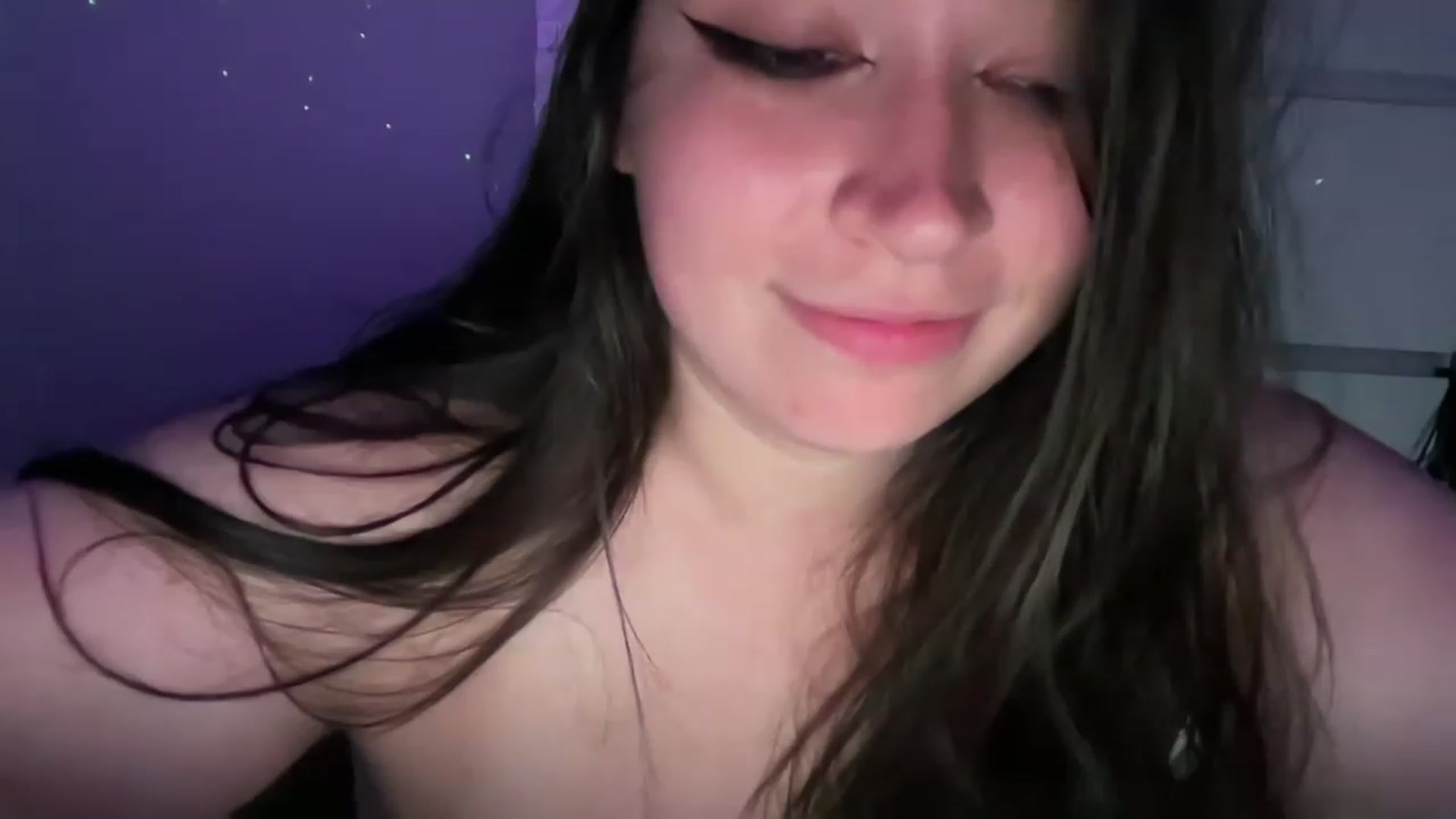Gallery image thumbnail from Hasymura's myfreecams stream on, 08/11/2023, 04:22 image 18 of 20